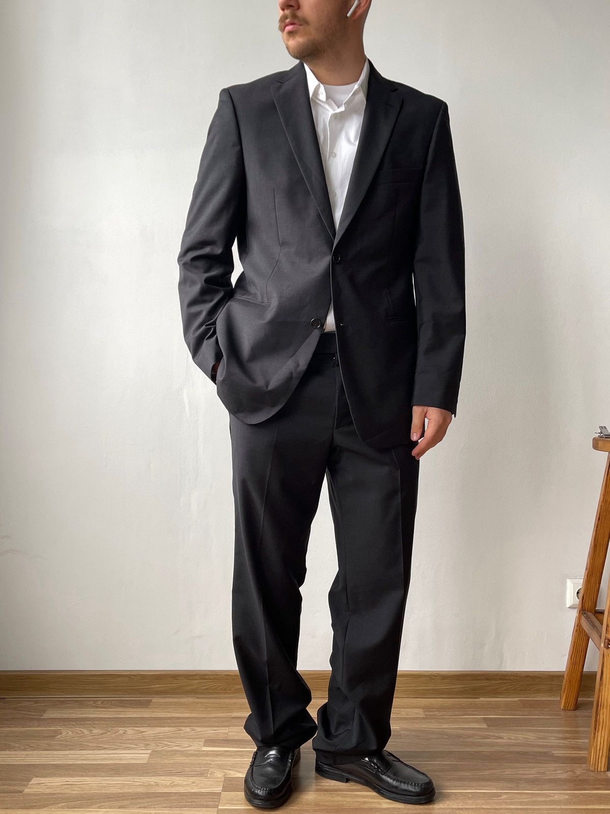 Hugo Boss Paolini/Movio 100% Wool Suit 2 Piece US40R / UK50