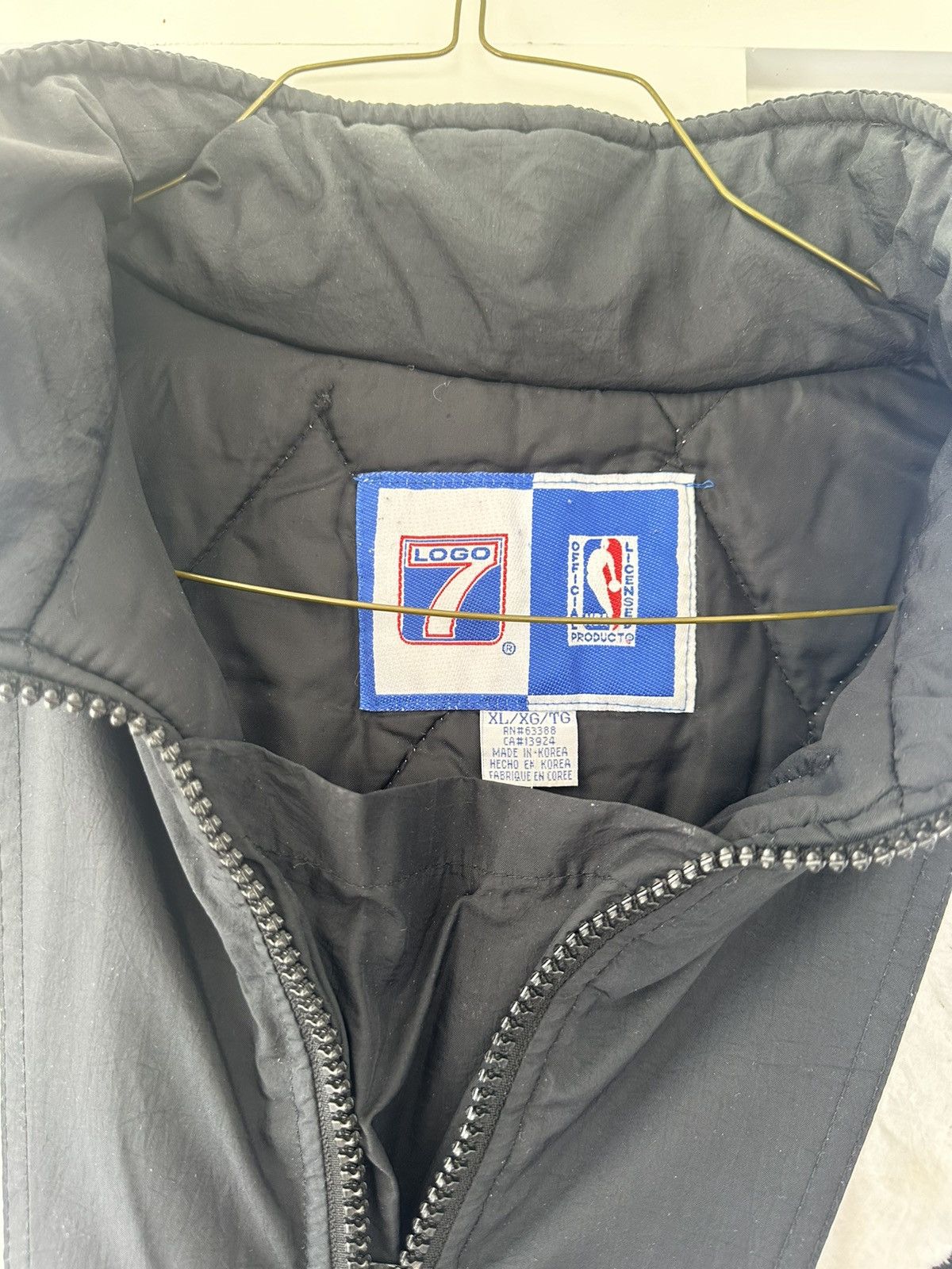 Logo 7 × NBA × Vintage Vintage Logo 7 Chicago Bulls Jacket Size US L / EU 52-54 / 3 - 3 Thumbnail