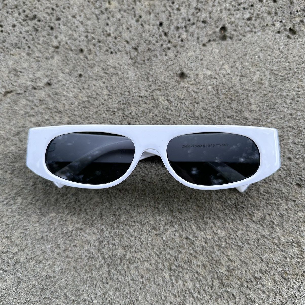 Other Y2K Unisex Sunglasses Retro Fashion Shades QZ3877-01 Size ONE SIZE - 1 Thumbnail