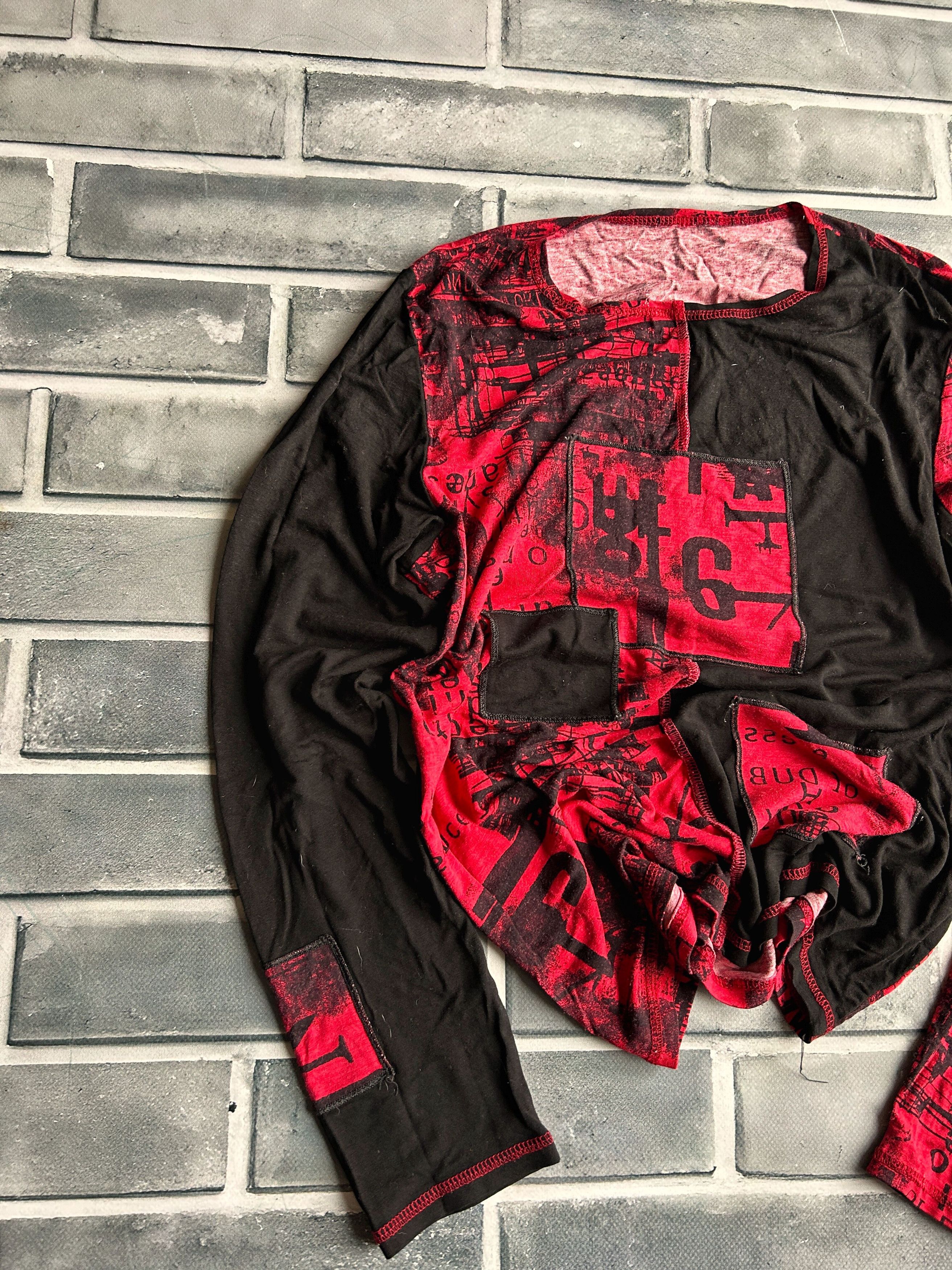 Yohji Yamamoto Y2K Cyber Grunge Graphic Long Sleeve Red Black Size US S / EU 44-46 / 1 - 2 Thumbnail