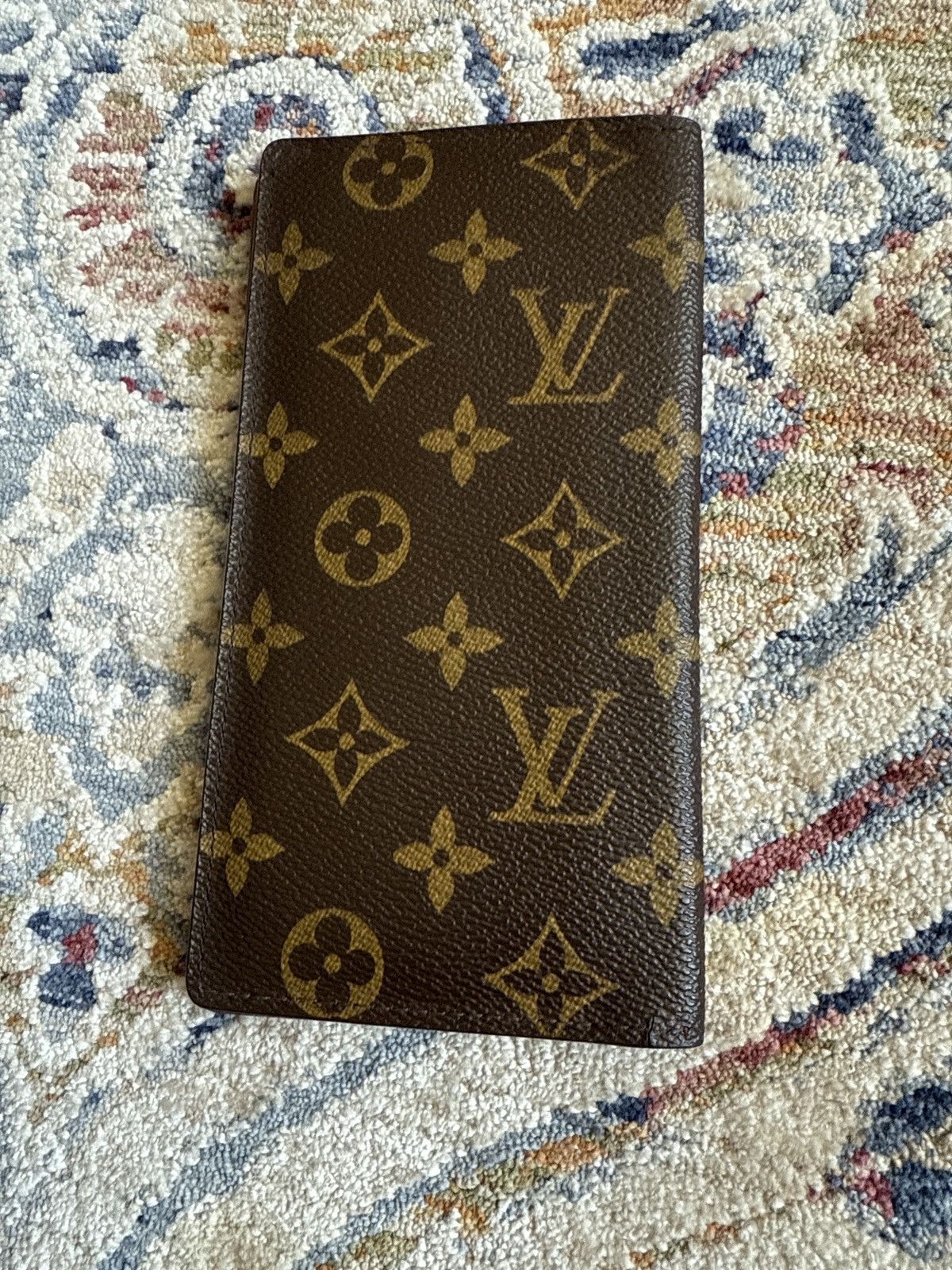 Louis Vuitton Louis Vuitton Long Brazza LIKE NEW Size ONE SIZE - 5 Thumbnail