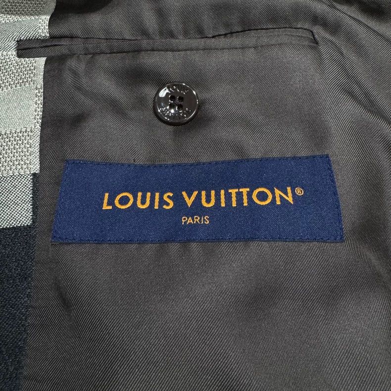 Louis Vuitton Louis Vuitton Camouflage Checker Jacket 2501-Nextarrow Size US S / EU 44-46 / 1 - 5 Thumbnail