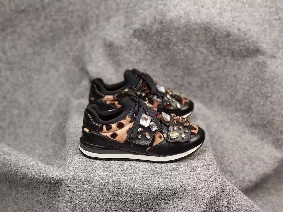 Dolce & Gabbana Dolce & Gabbana Leopard pattern stones velutto Sneakers Size US 9.5 / IT 39.5 - 19 Thumbnail