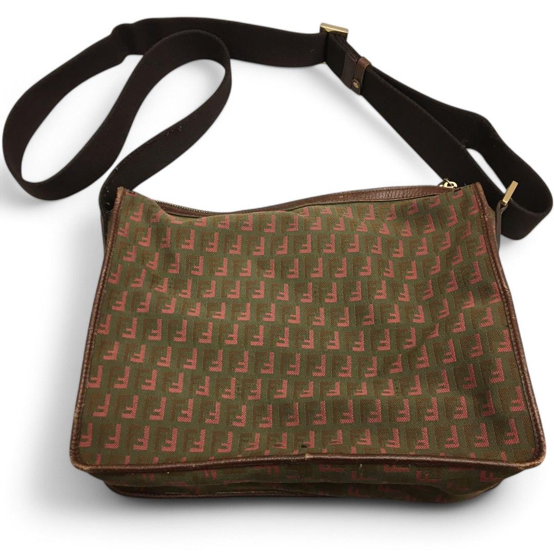 Fendi Fendi - Shoulder Bag Brown Leather Canvas FF Gold Charm Size ONE SIZE - 3 Thumbnail