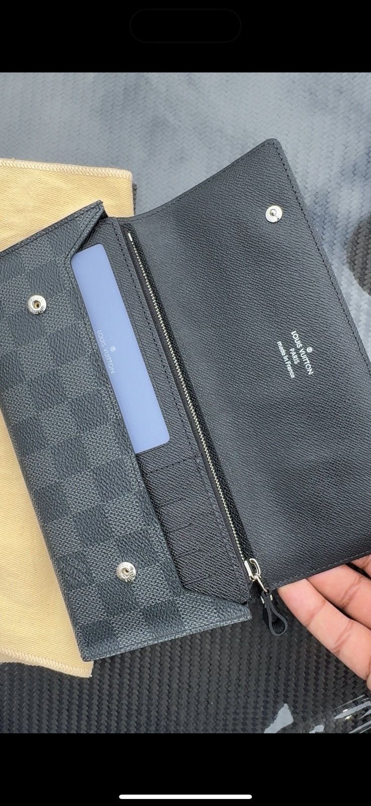 Louis Vuitton LOUIS VUITTON 🔥 BLACK AND GREY MONOGRAM POCKETBOOK (LIMITED) Size ONE SIZE - 4 Thumbnail