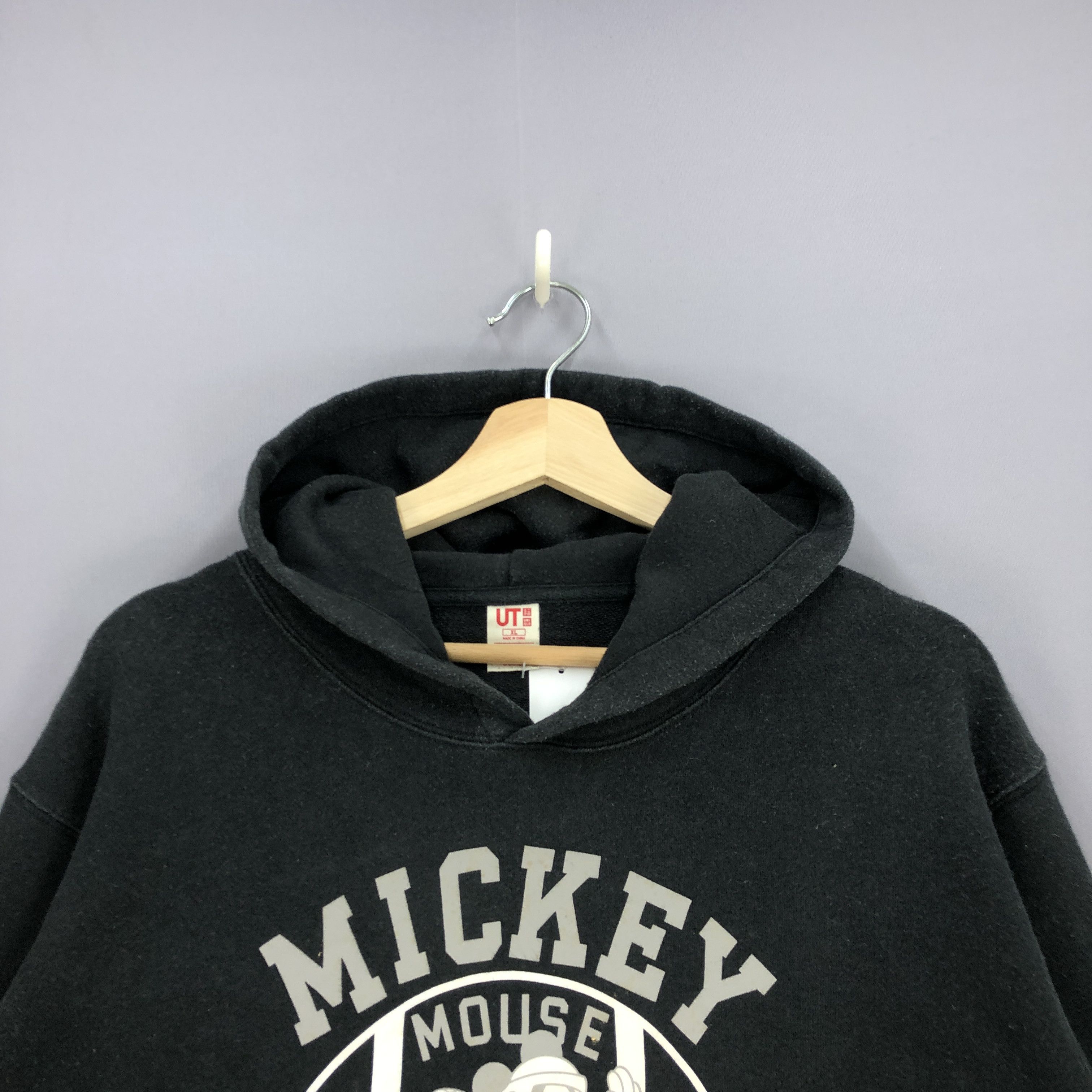 Disney Mickey Mouse Sweatshirt Hooded Disney Cartoon Sweater Size US XL / EU 56 / 4 - 2 Thumbnail