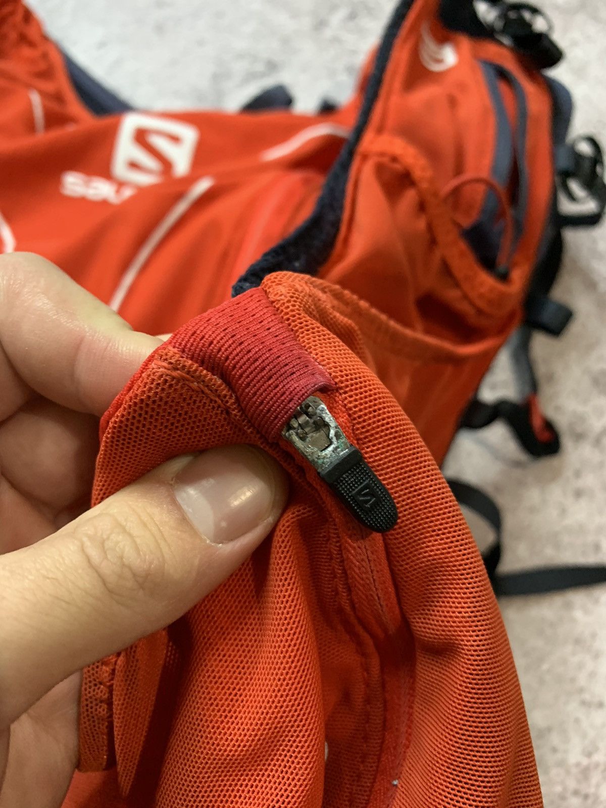 Salomon 00s Salomon Vintage Backpack Bondage bag vest Size ONE SIZE - 17 Thumbnail