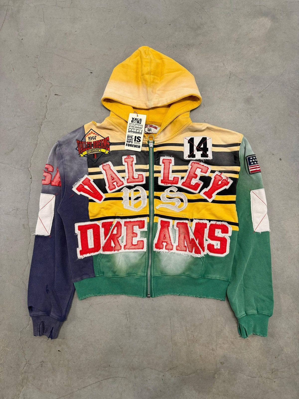 Vale Vale Forever Valley Dreams Mardi Gras Collage Zip Up Hoodie Size US XXL / EU 58 / 5 - 1 Thumbnail