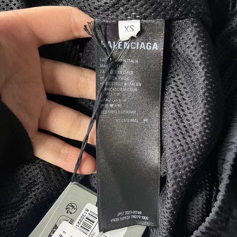 Balenciaga Balenciaga latest black letter printed stand up collar zipp Size US XXS / EU 40 - 7 Thumbnail
