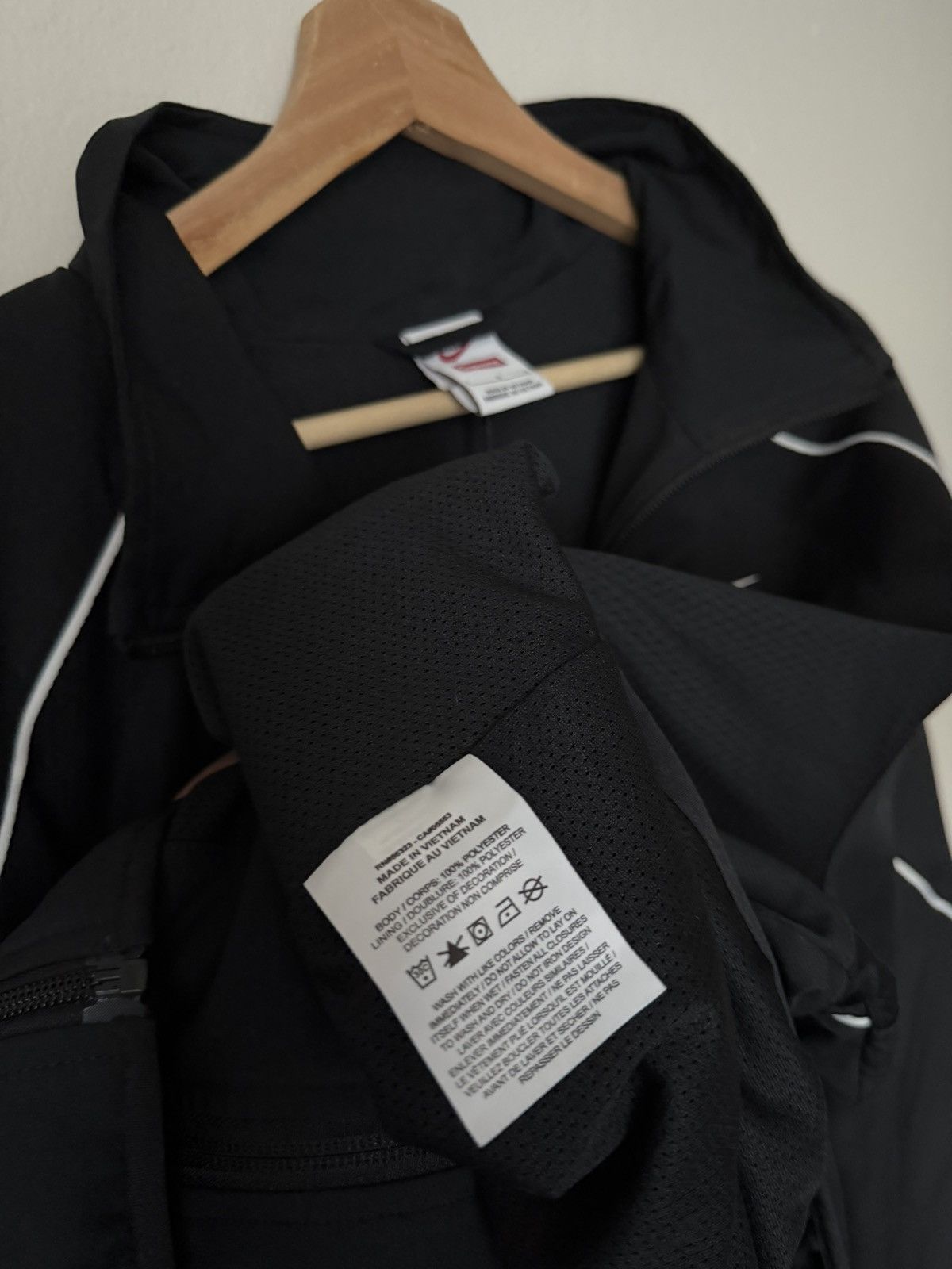 Nike × Supreme Supreme SS25 Nike Track Jacket Size Large NWT Size US L / EU 52-54 / 3 - 8 Thumbnail