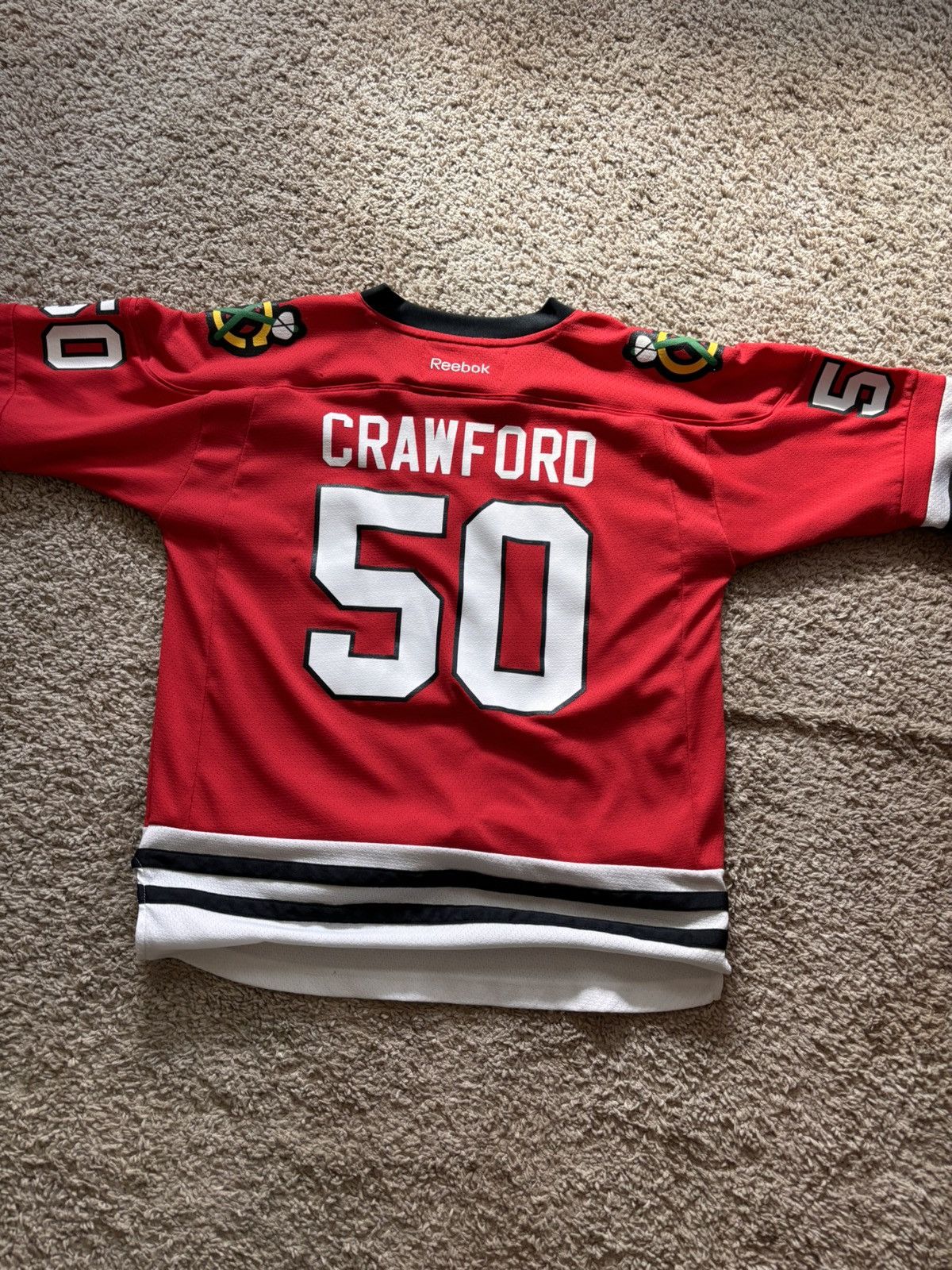 Reebok Blackhawks hockey jersey Size US S / EU 44-46 / 1 - 1 Thumbnail