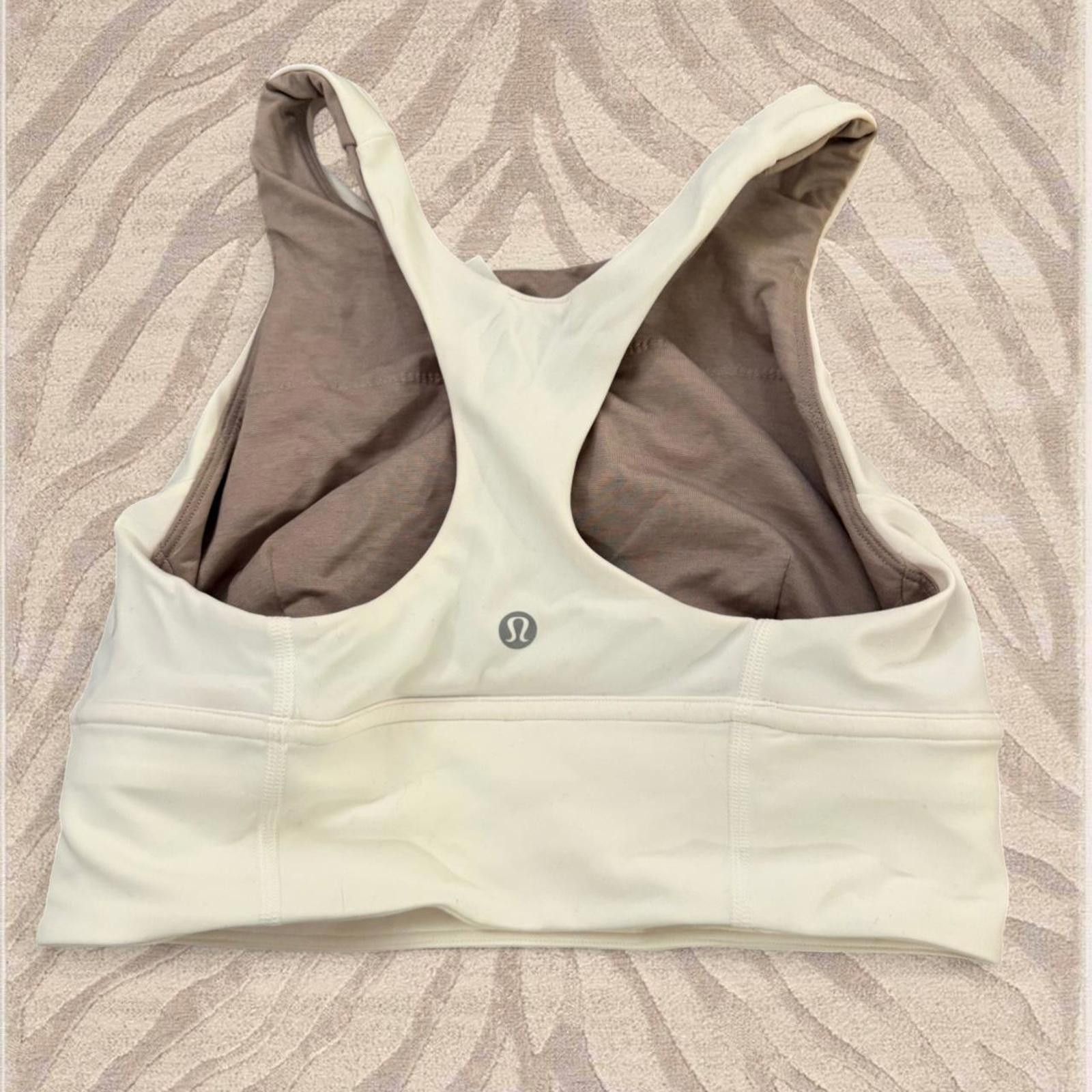 Lululemon White Lululemon high neck top/bra Size S / US 4 / IT 40 - 6 Thumbnail