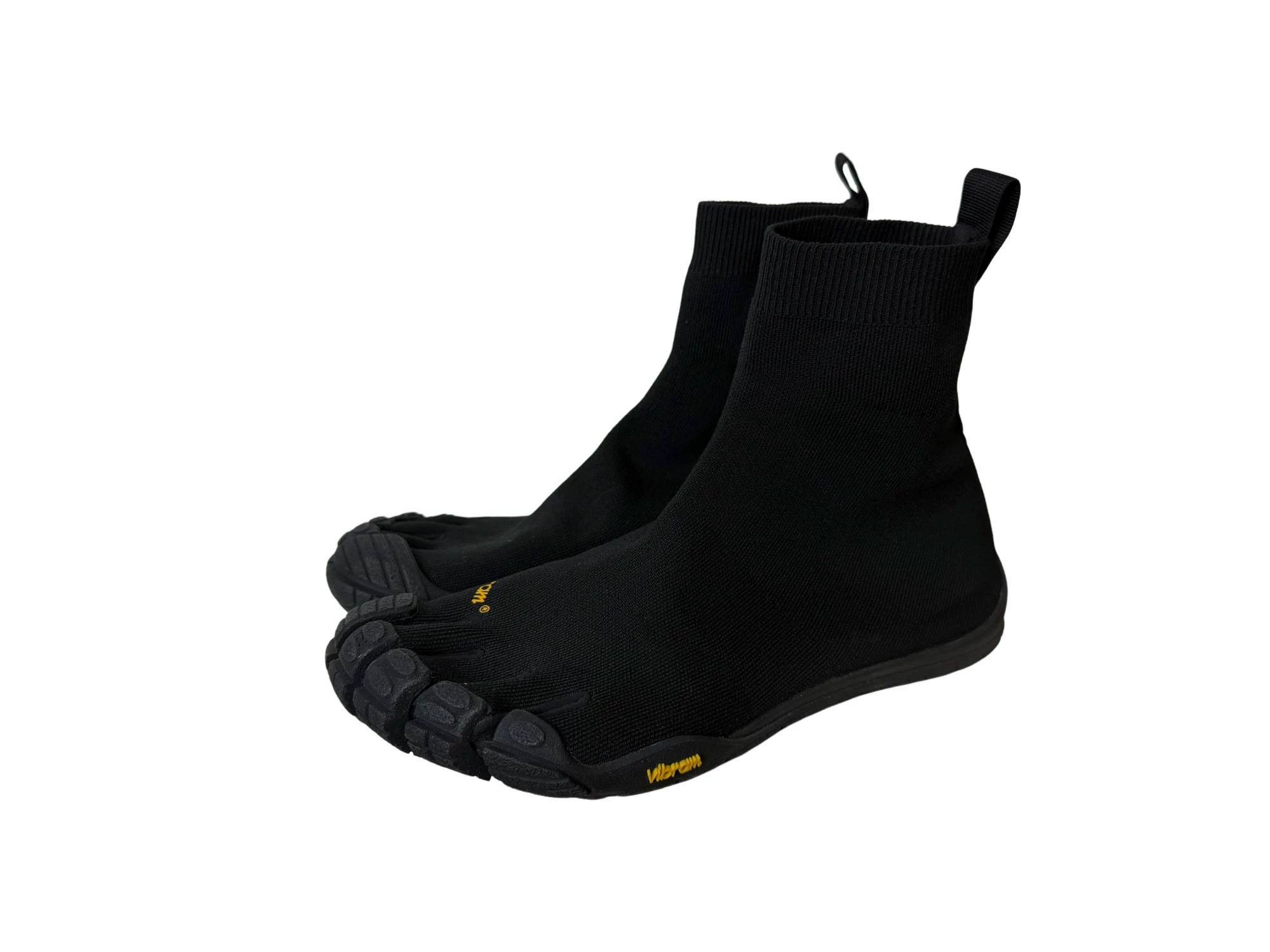 Balenciaga Balenciaga Vibram Five-Toe Flat Black 39 Size US 6 / EU 39 - 1 Thumbnail