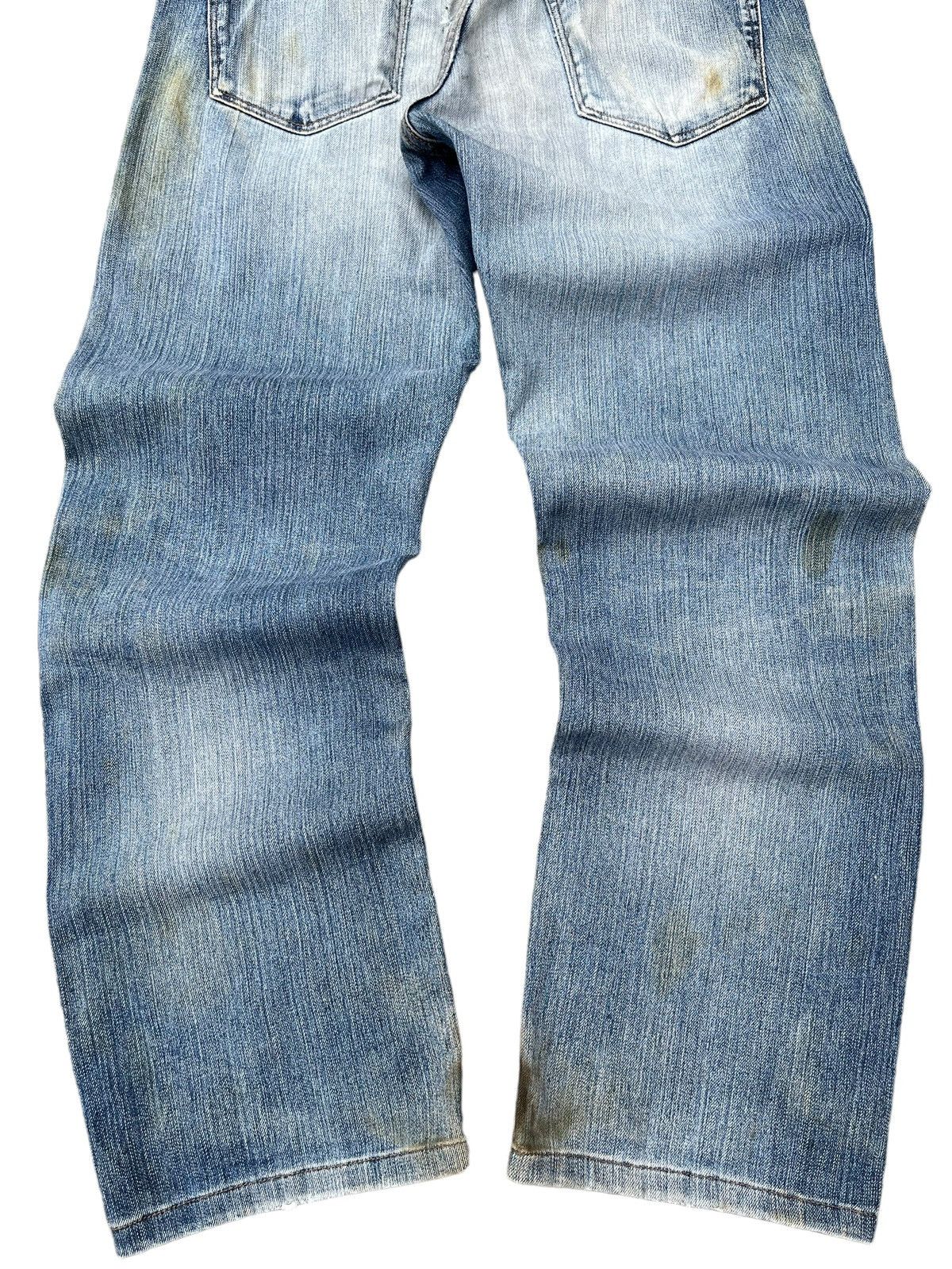 Undercover × Uniqlo Vintage Japanese Brand Dirty Mud Washed Classic Leg Jeans Size US 32 / EU 48 - 6 Thumbnail