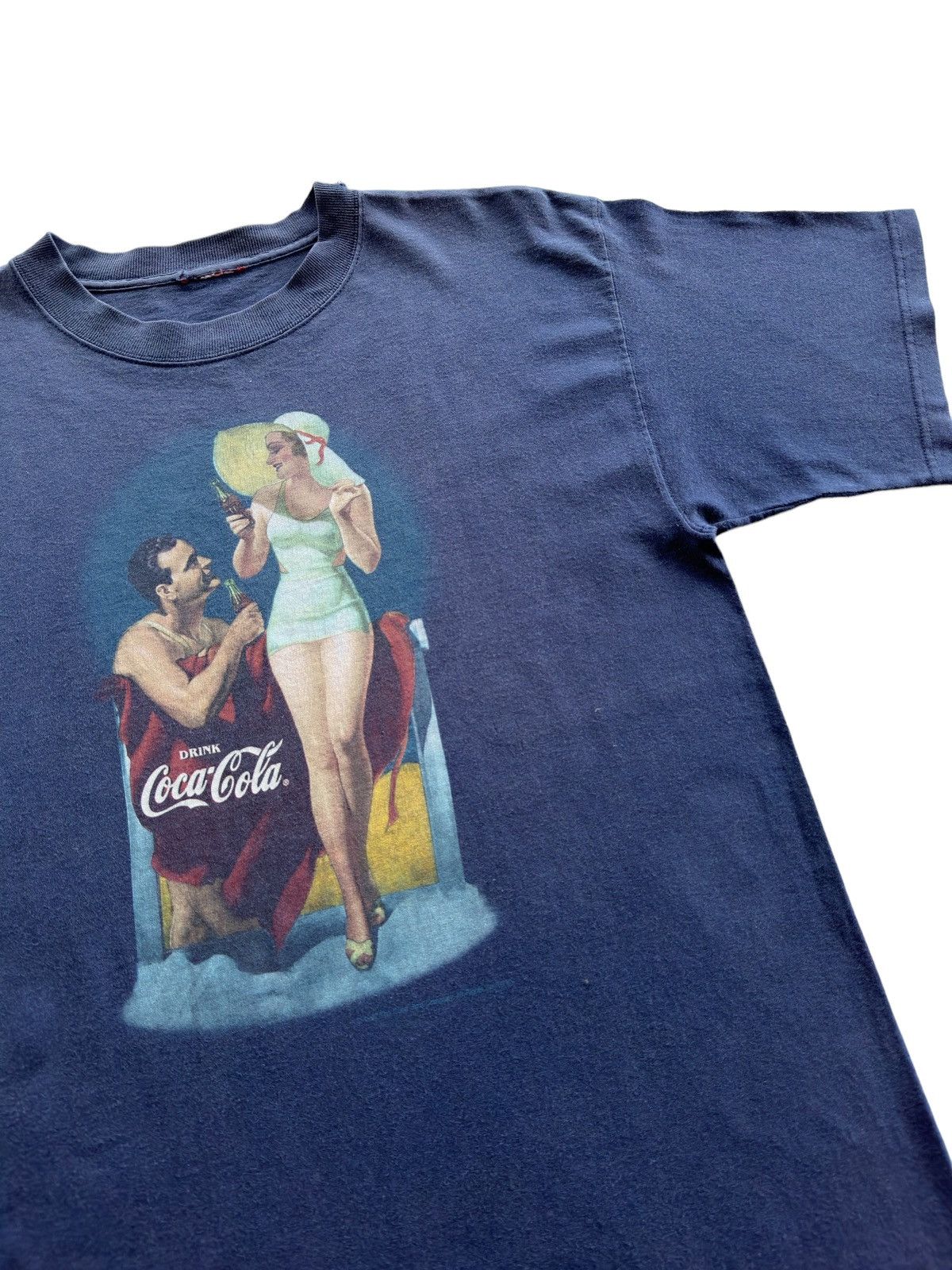 Coca Cola Vintage Cocacola sexy couple drink it rn tee shirt Size US L / EU 52-54 / 3 - 10 Thumbnail