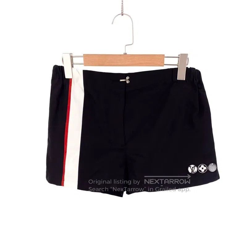 Louis Vuitton Louis Vuitton Color-block striped embroidered logo shorts Size 37" - 1 Thumbnail