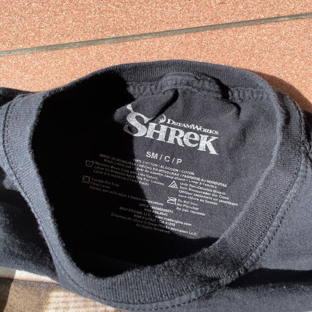 Disney ⭐️SALE⭐️ [S] SHREK DONKEY MOVIE TSHIRT GRAPHIC MOVIE 2000 Size US S / EU 44-46 / 1 - 4 Thumbnail