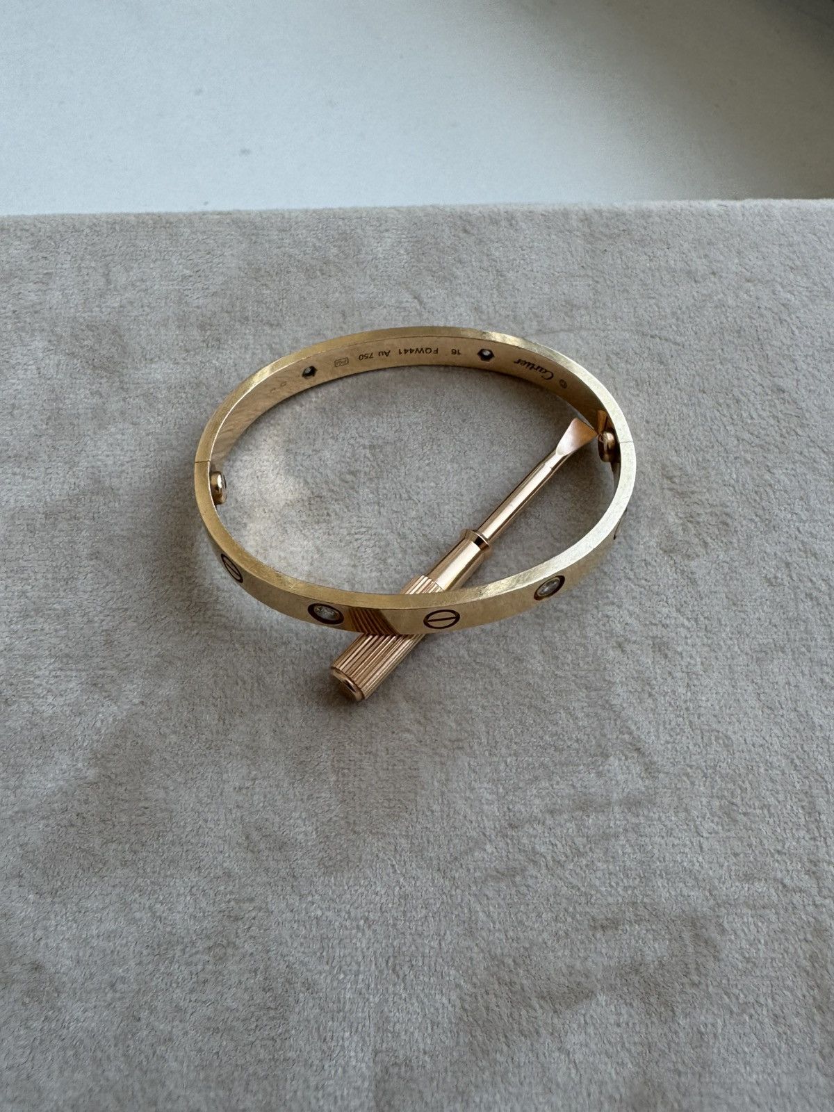 Cartier Cartier Love Bracelet 4 Diamonds Size ONE SIZE - 3 Thumbnail