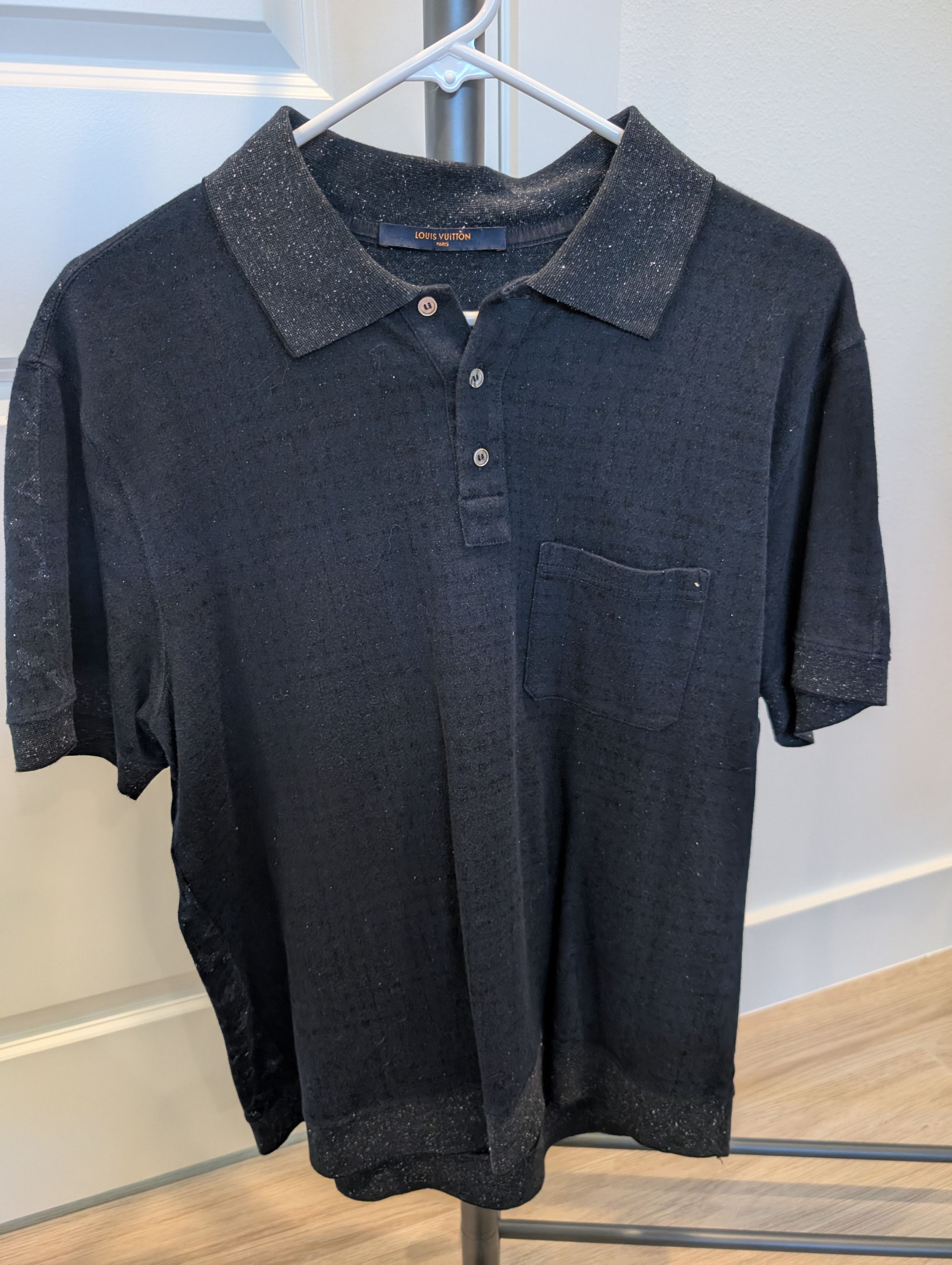 Louis Vuitton Louis Vuitton monogram back button shirt Size US M / EU 48-50 / 2 - 1 Thumbnail