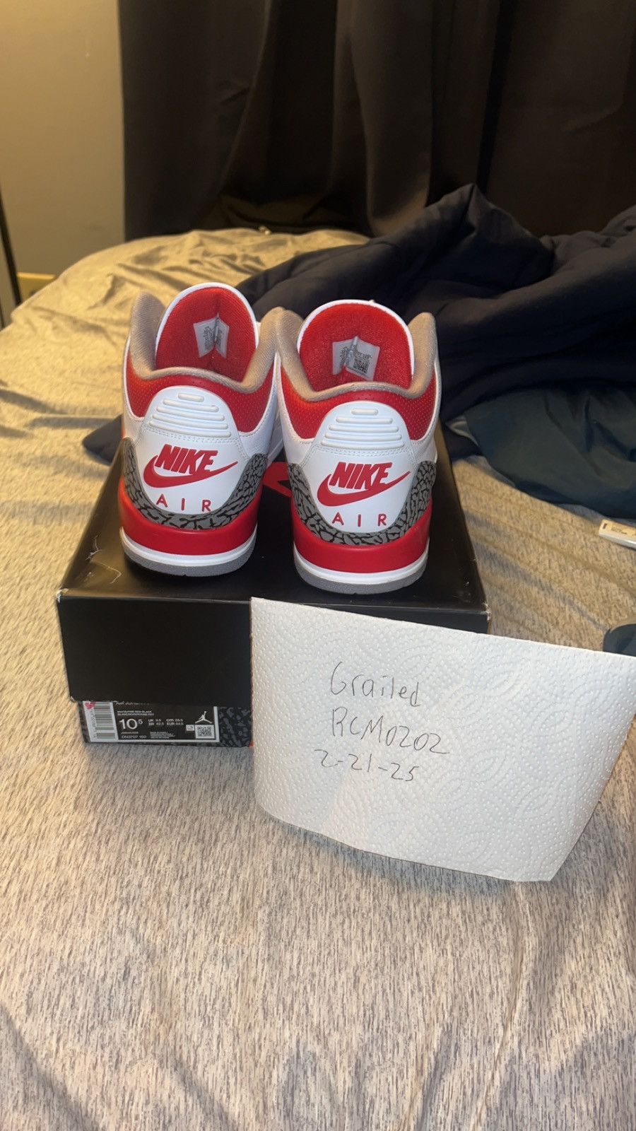 Jordan Brand × Nike Jordan Fire Red 3s Size US 10.5 / EU 43-44 - 4 Thumbnail