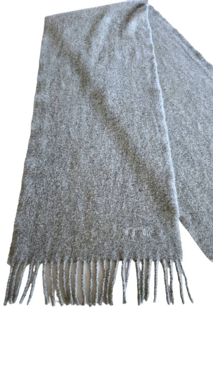 Fendi Fendi Scarf/ Muffler/ Neckwere Size ONE SIZE - 6 Thumbnail
