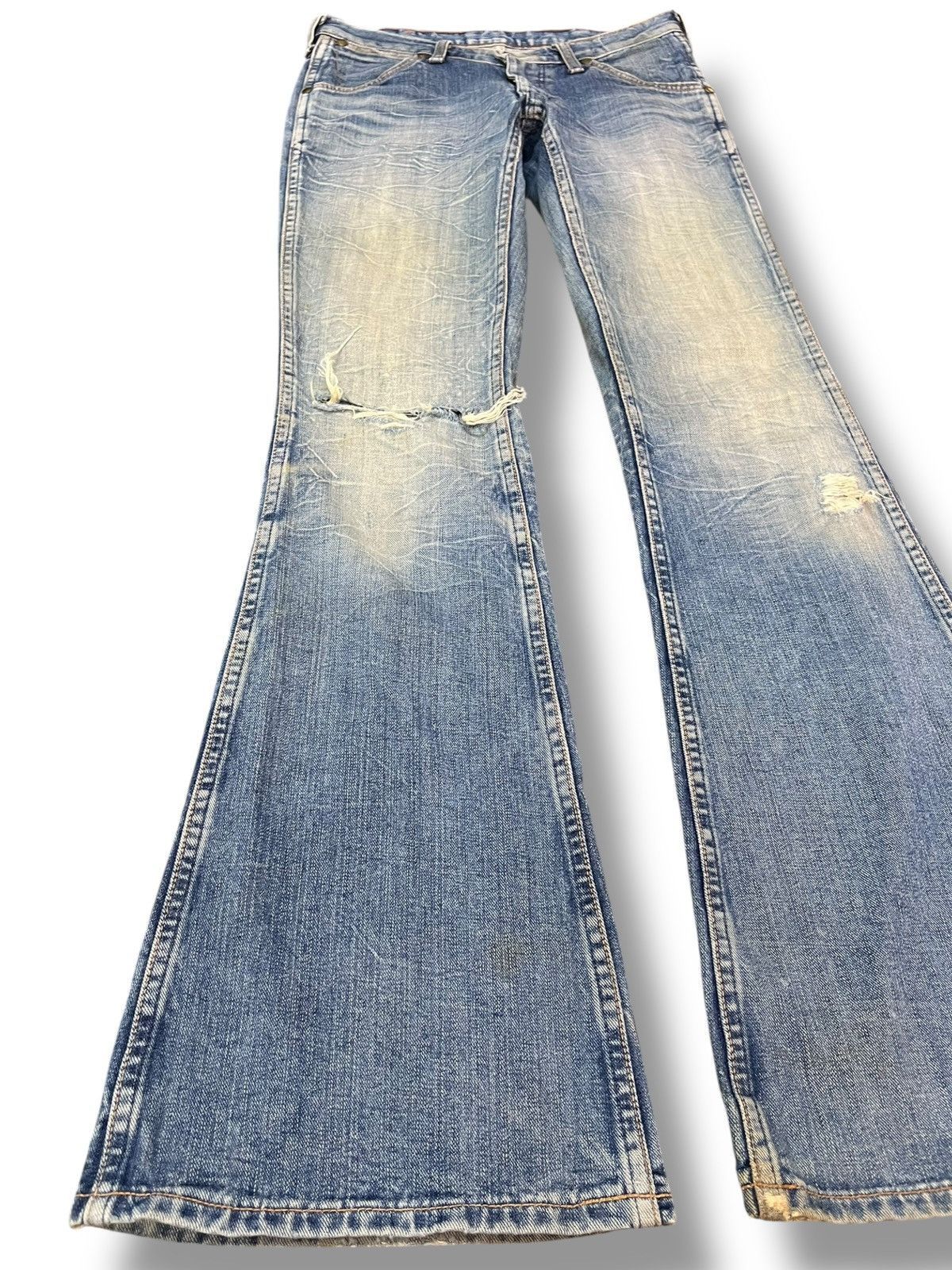 Wrangler Vintage Wrangler Flare Faded Distressed Denim Size US 30 / EU 46 - 3 Thumbnail