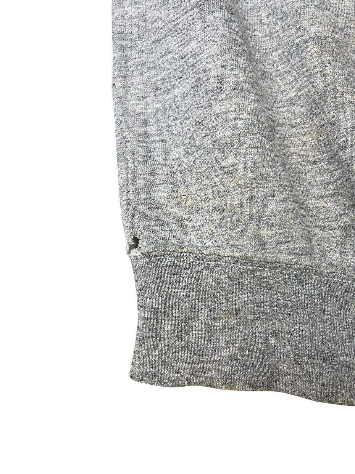 Nike Vintage Nike Faded Distressed Sweatshirt Streetwear Size US L / EU 52-54 / 3 - 11 Thumbnail