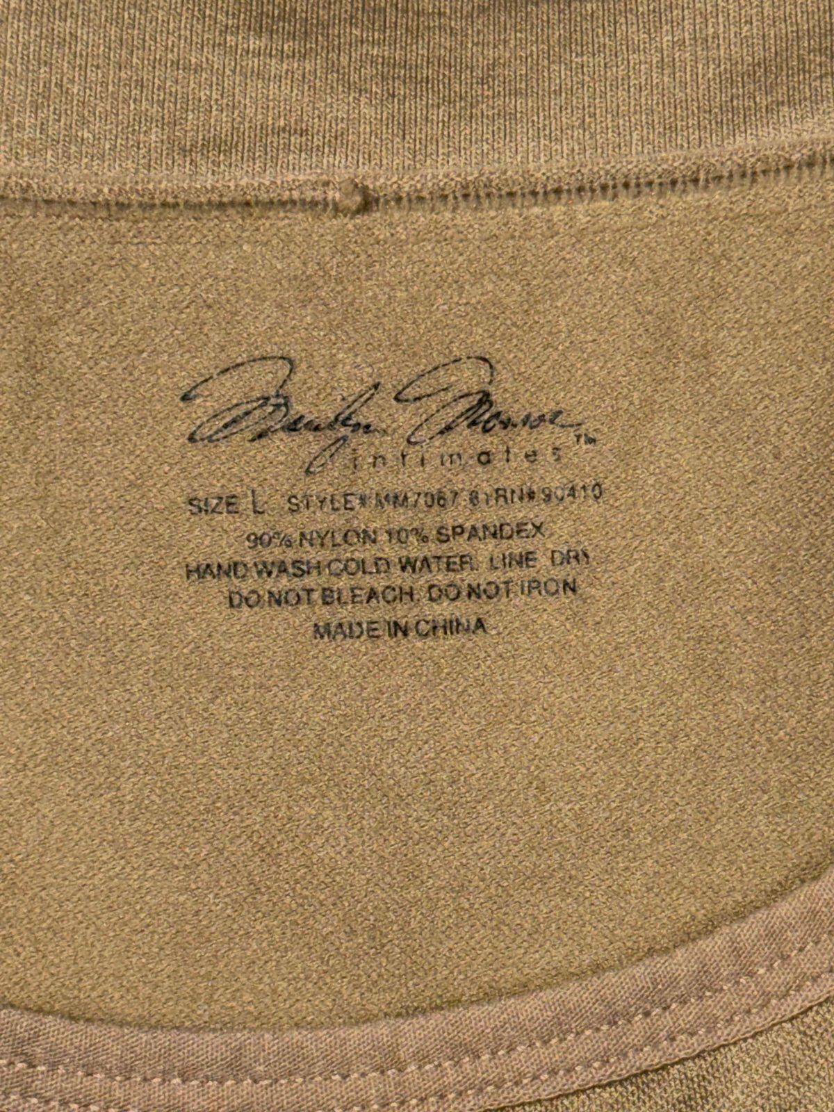 Other Marilyn Monroe Intimates Large Slip Dress in Beige Size ONE SIZE - 4 Thumbnail