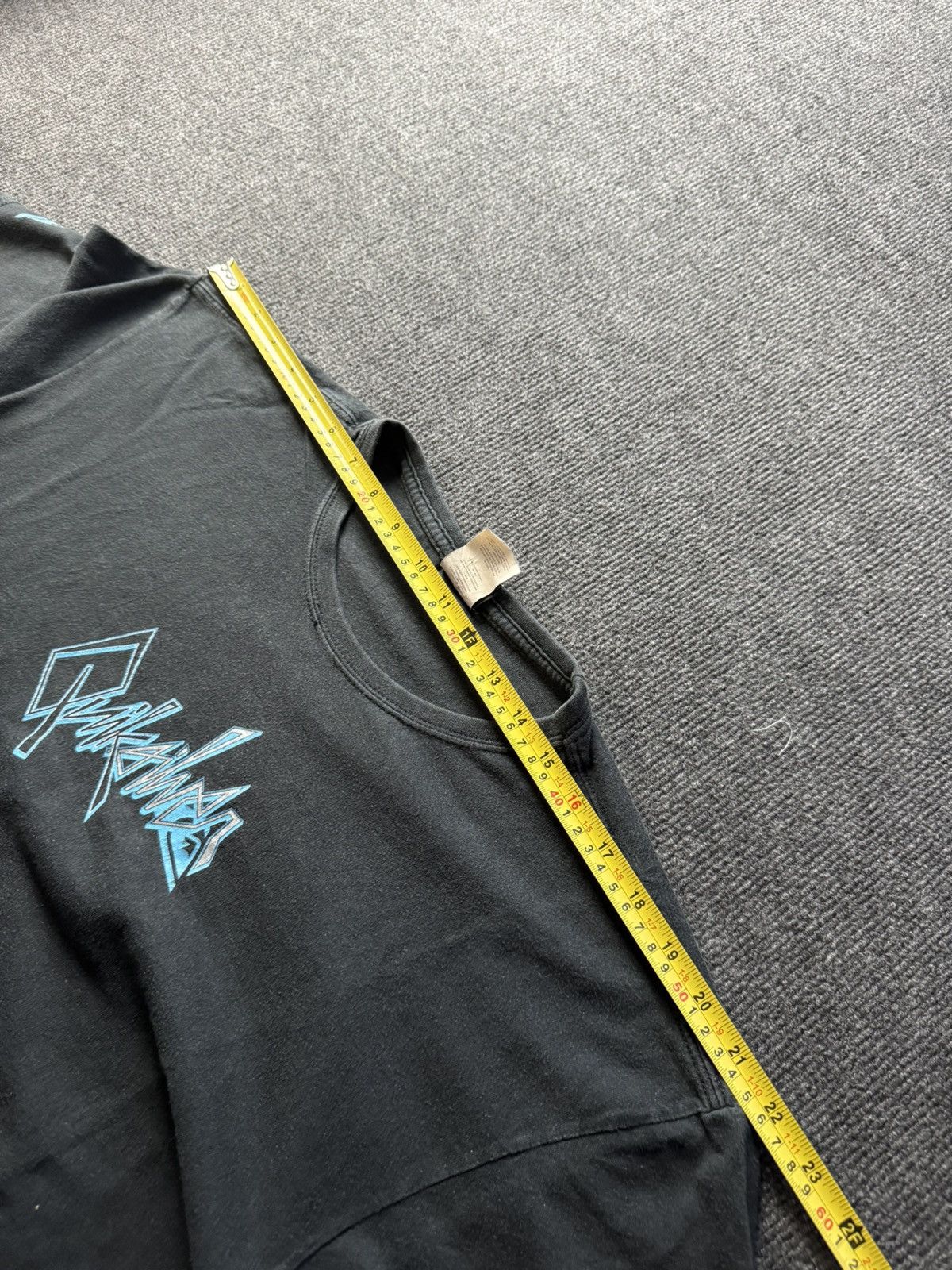 Quiksilver 00s Vintage Quiksilver Graphic Y2K Skate Surf T Shirt Size US L / EU 52-54 / 3 - 17 Thumbnail