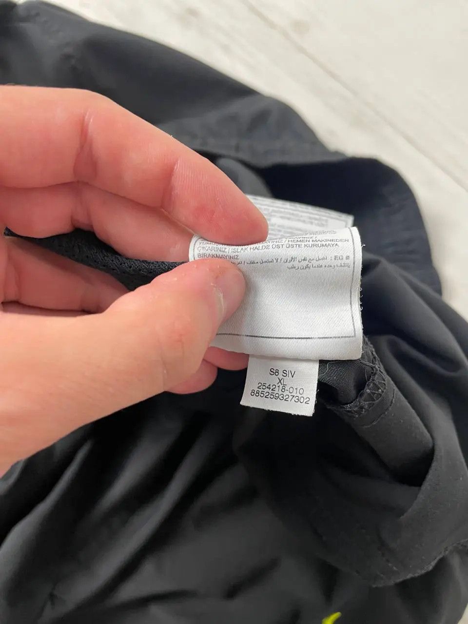Nike Vintage Nike Track Pants 00s Nylon Swoosh Y2K Baggy Size US 36 / EU 52 - 7 Thumbnail