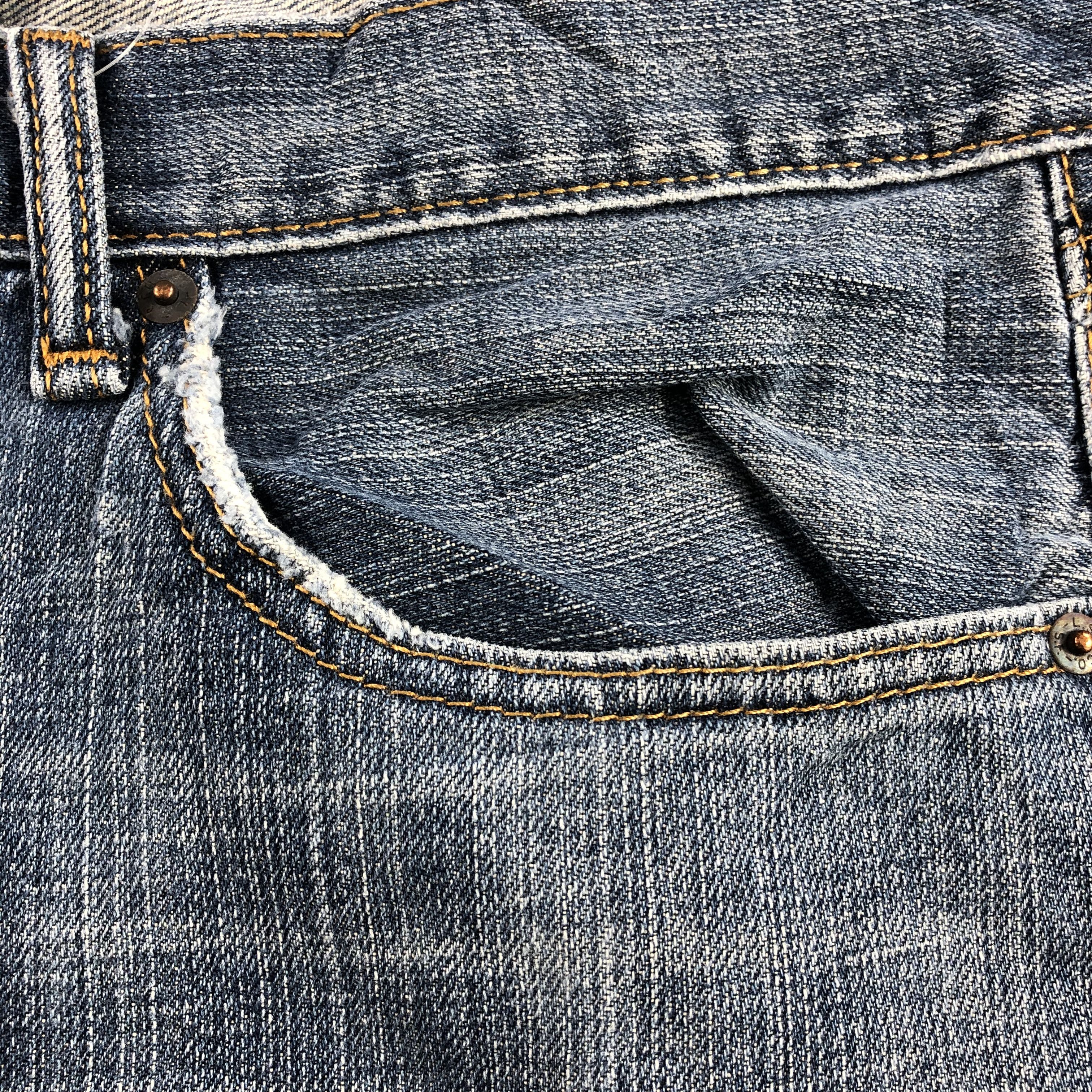 Levi's Vintage Blue Wash Levis 505 Jeans-J2206 Size US 43 - 10 Thumbnail