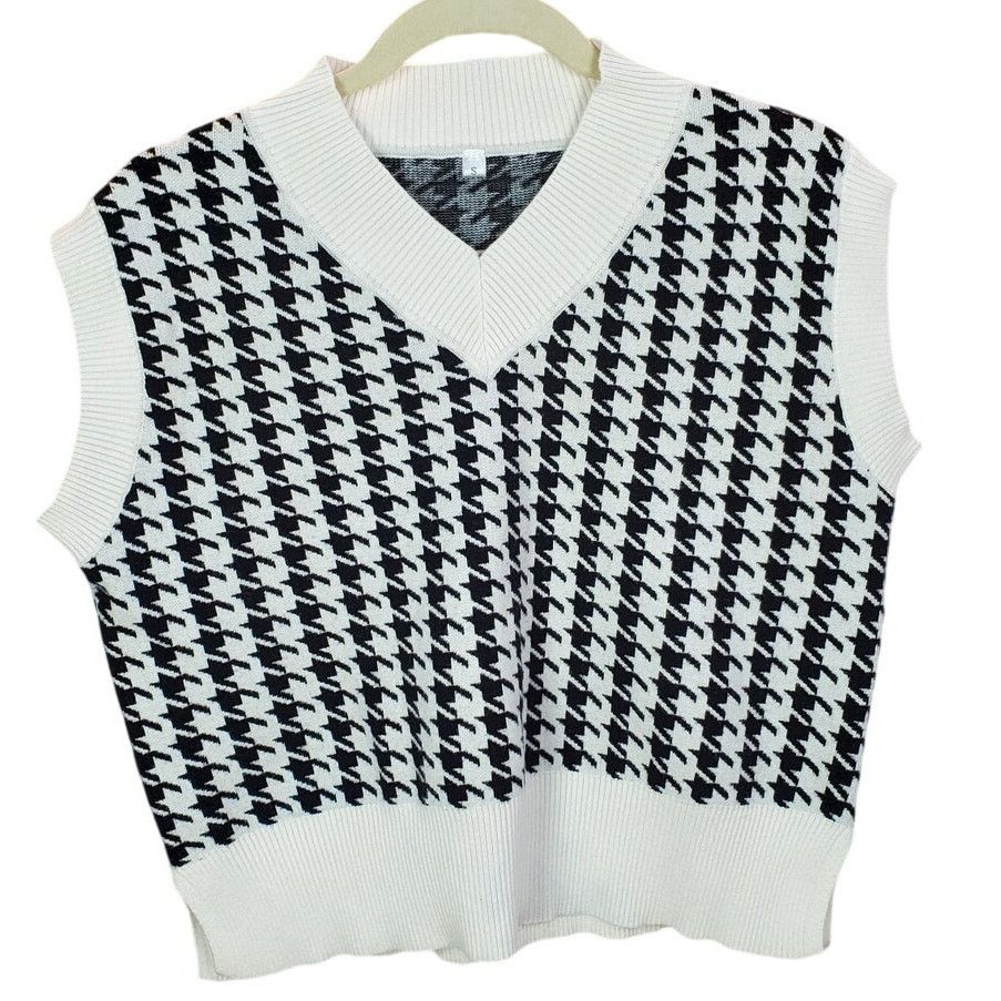 Other Black White Houndstooth Cropped Sweater Vest V-Neck Size S Size S / US 4 / IT 40 - 1 Thumbnail
