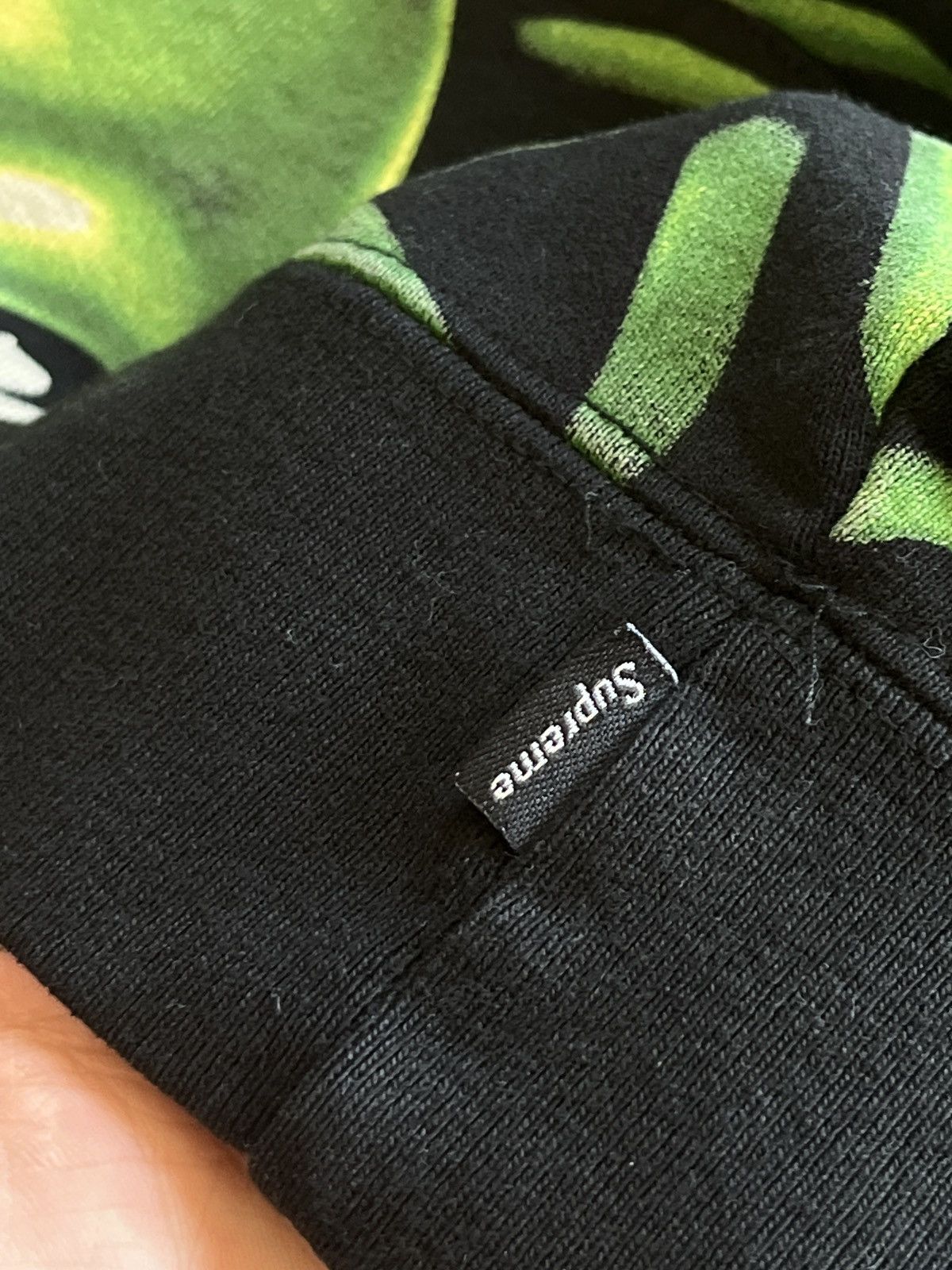 Supreme Supreme SkullPile Glow pullover Hoodie XL Size US XL / EU 56 / 4 - 7 Thumbnail