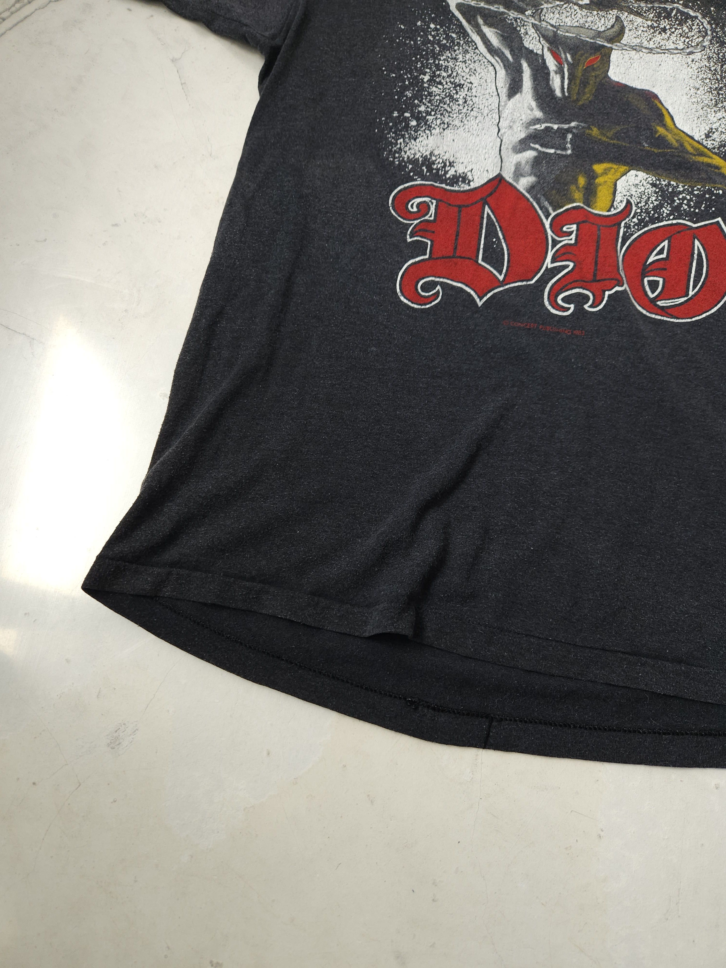 Band Tees × Vintage Vintage 1983 dio holy diver monsters of rock tee Size US L / EU 52-54 / 3 - 8 Thumbnail