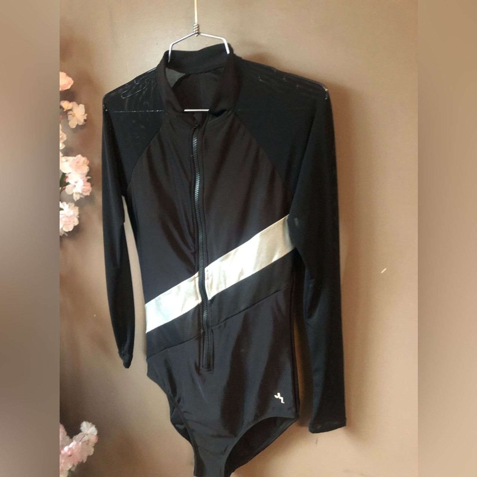NBDN Nobrandedon One piece swimsuit with long-sleeve mesh arms. Medium Size ONE SIZE - 2 Thumbnail