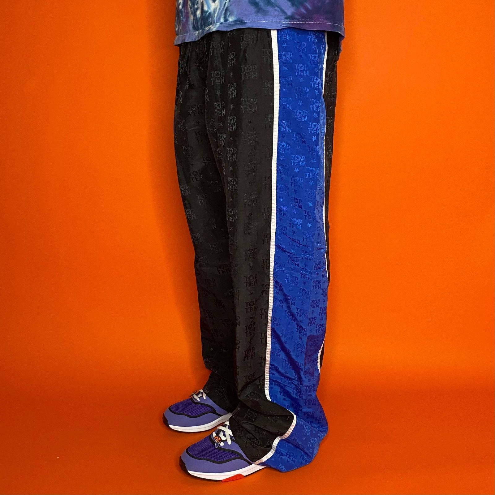 image of Crazy Vintage 90's Boxer Sweatpants Black Blue Baggy Wide Leg, Men's (Size 36)