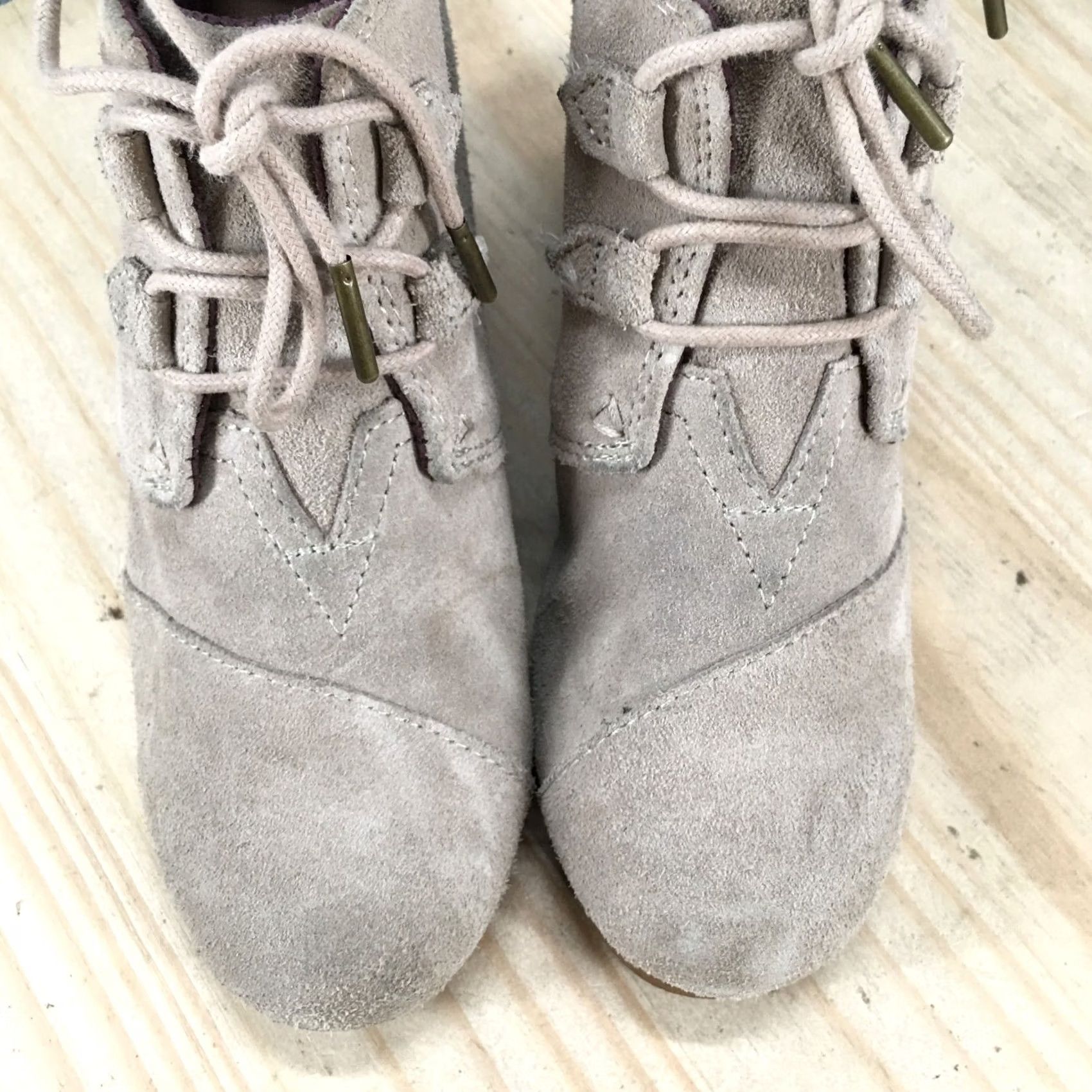Toms TOMS Boots Women's 7 Wedge Desert Ankle Bootie Lace Up Brown Suede Comfort Casual Shoe Shoes Size US 7 / IT 37 - 6 Thumbnail