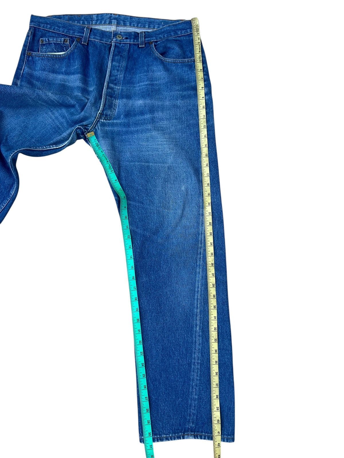 Levi's Vintage 1980s Levi’s 501 Fade Blue Denim Jeans Made in Usa Size US 37 - 6 Thumbnail
