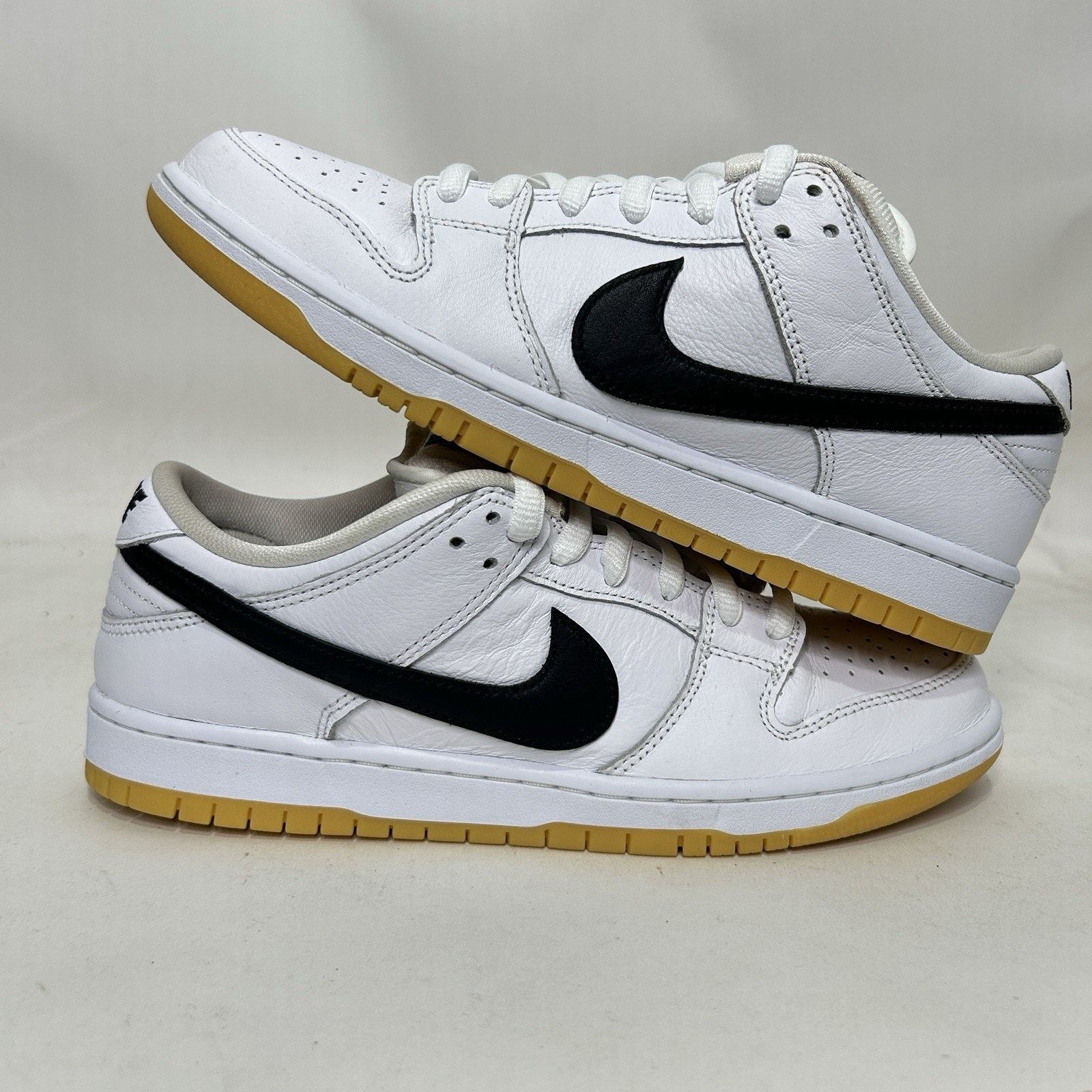 Nike Nike SB Dunk Low Pro "White Gum" Size US 10 / EU 43 - 1 Thumbnail