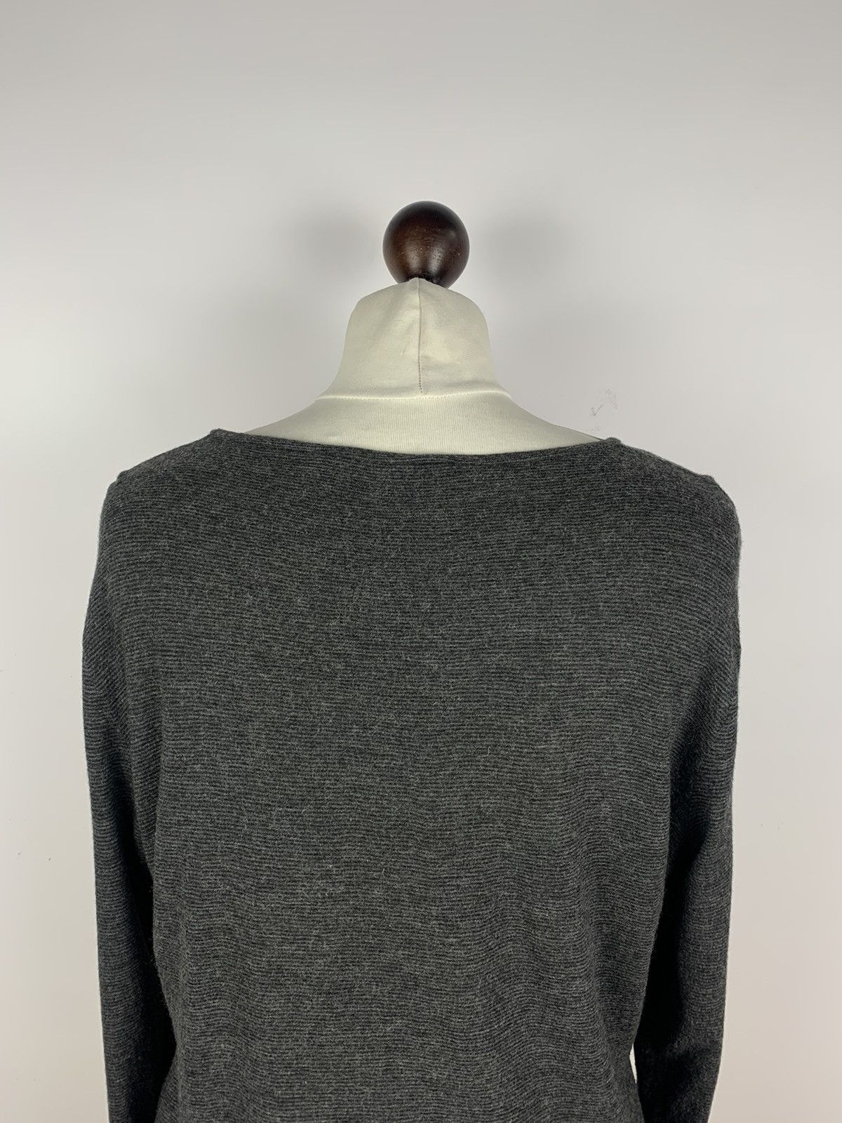 Max Mara Weekend Max Mara Gray Long Sleeve T-Shirt Size XL Luxury Top Size XL / US 12-14 / IT 48-50 - 6 Thumbnail