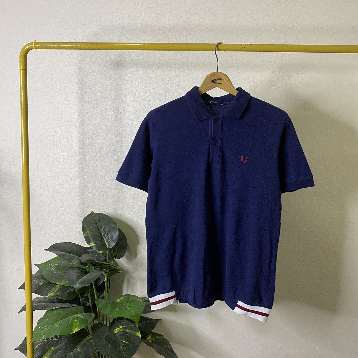 Fred Perry Fred Perry Polo T Shirt Nice Design Size US S / EU 44-46 / 1 - 1 Thumbnail
