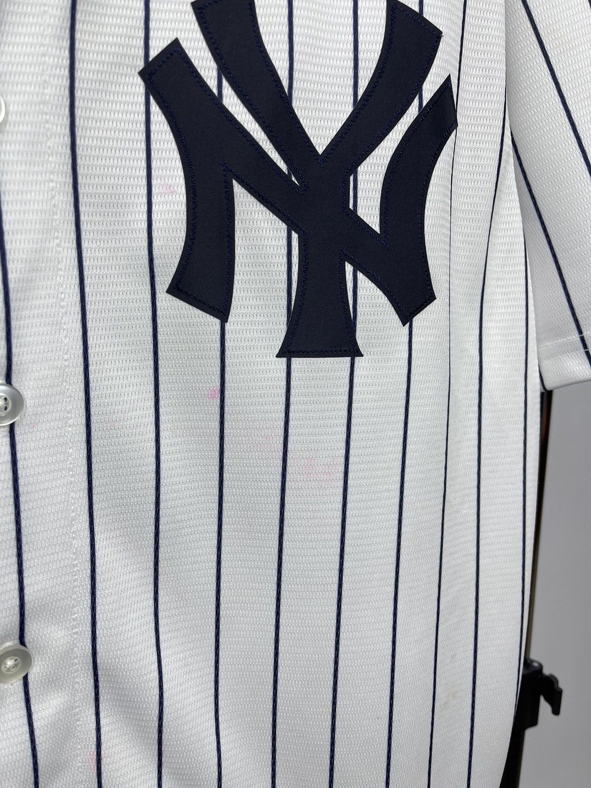 Majestic × New York Yankees Majestic Aaron Judge NY Yankees Home Jersey Size LWhite #99 Size US L / EU 52-54 / 3 - 5 Thumbnail