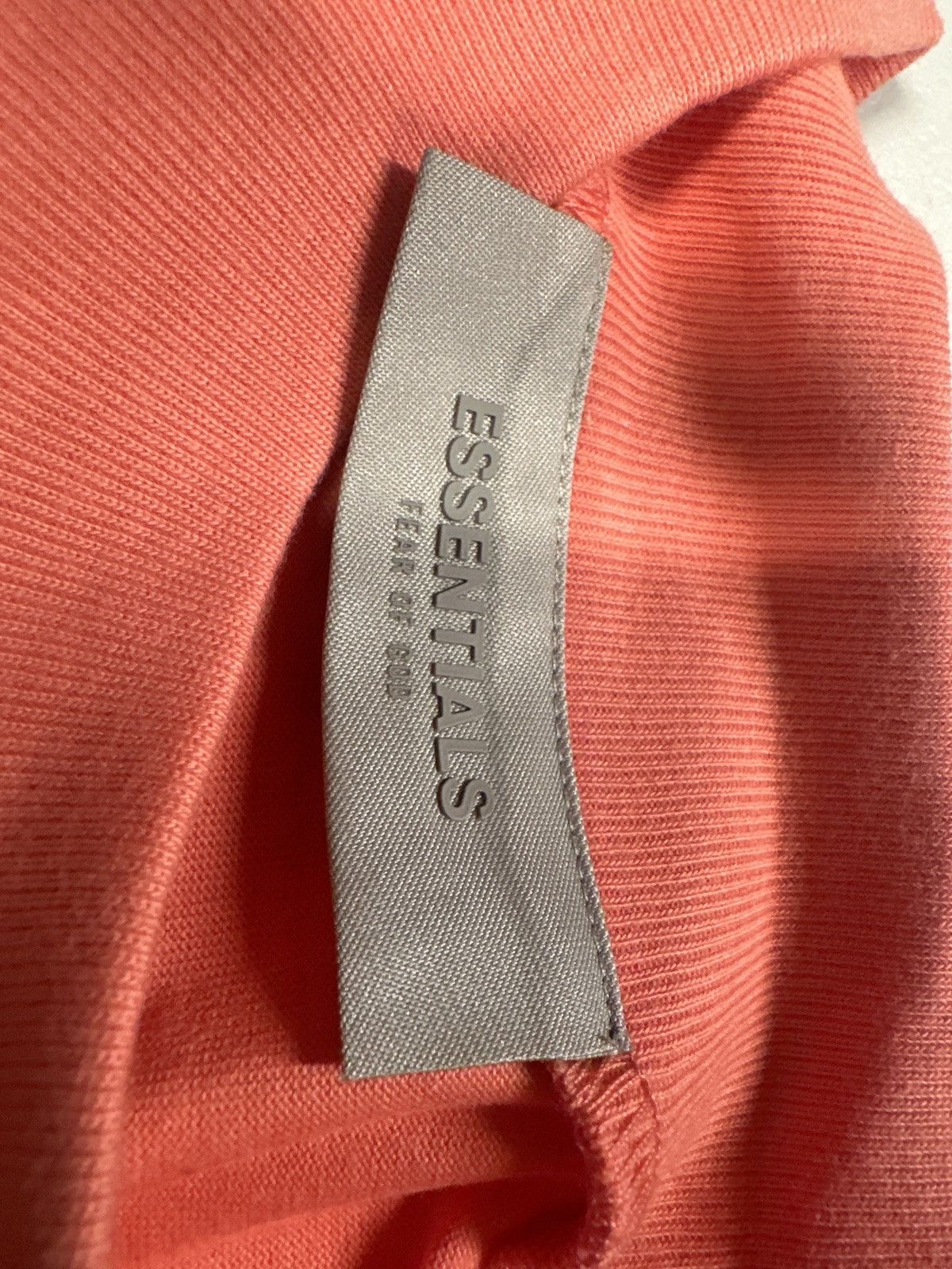 Essentials Fear of God Essentials Short sleeve tee Coral Size US XS / EU 42 / 0 - 9 Thumbnail