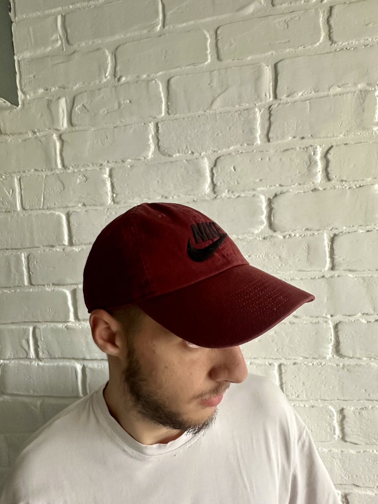 Nike Vintage Nike Red Cap Swoosh Big Logo Size ONE SIZE - 12 Thumbnail
