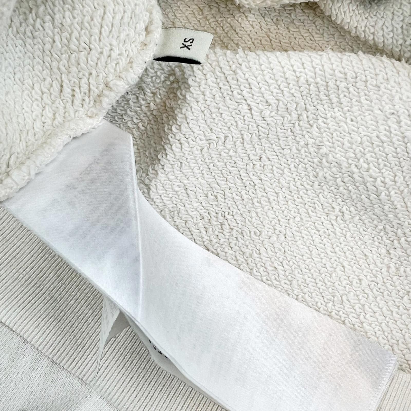 Gucci Gucci Sequin Blade Cream Hoodie Size US XS / EU 42 / 0 - 8 Thumbnail