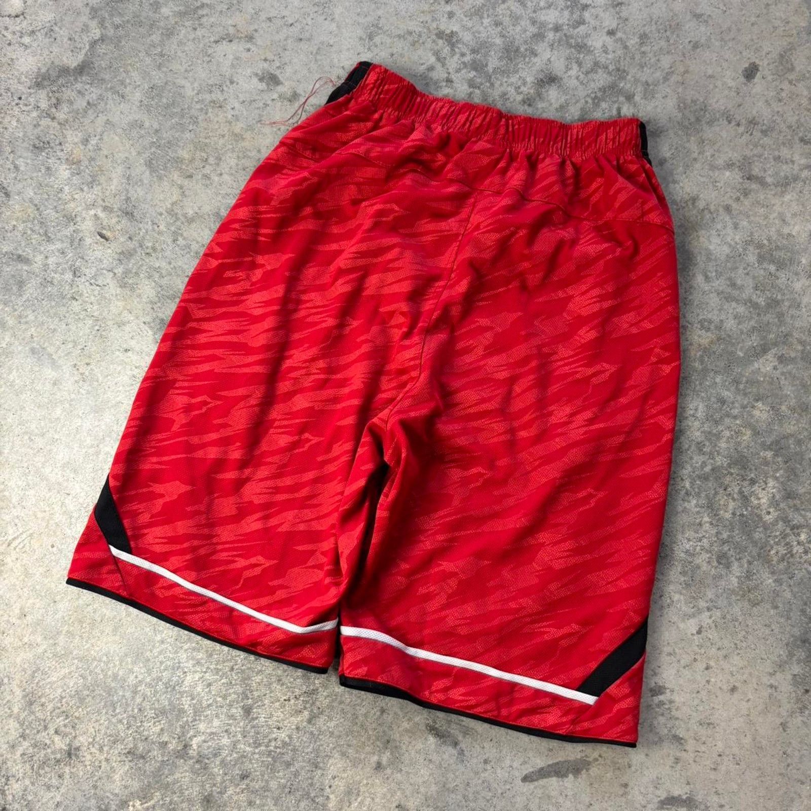 Adidas × Vintage Adidas NC State Athletic Shorts Size US 26 / EU 42 - 2 Thumbnail