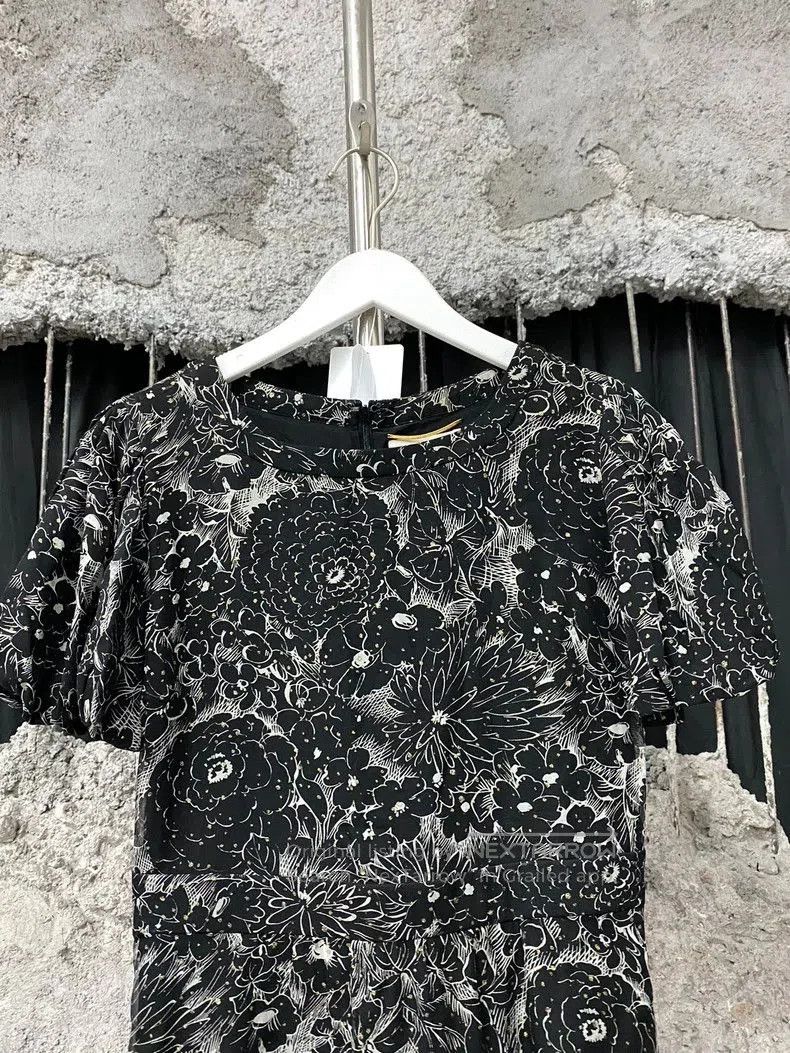 Saint Laurent Paris Saint Laurent SLP Floral Print Dress Size US M / EU 48-50 / 2 - 3 Thumbnail