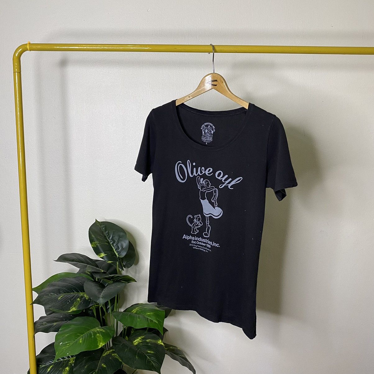Alpha Industries × Buzz Rickson's × Cartoon Network 2012 Alpha Industries x Popeye The Sailorman Olive Oyl Tee Size US S / EU 44-46 / 1 - 1 Thumbnail