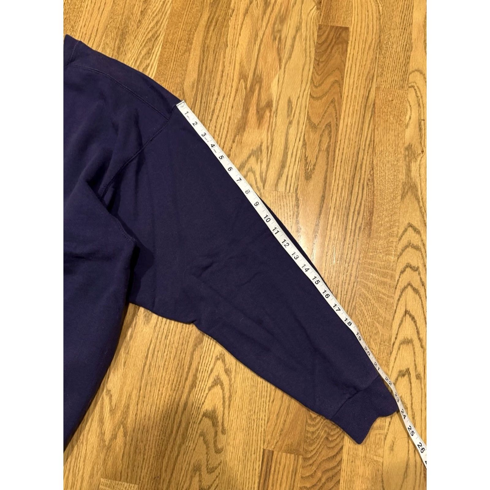 Nike VINTAGE Nike Sweatshirt Mens 2XL Purple Tonal Swoosh 90s Crewneck Pullover Size US XXL / EU 58 / 5 - 6 Thumbnail
