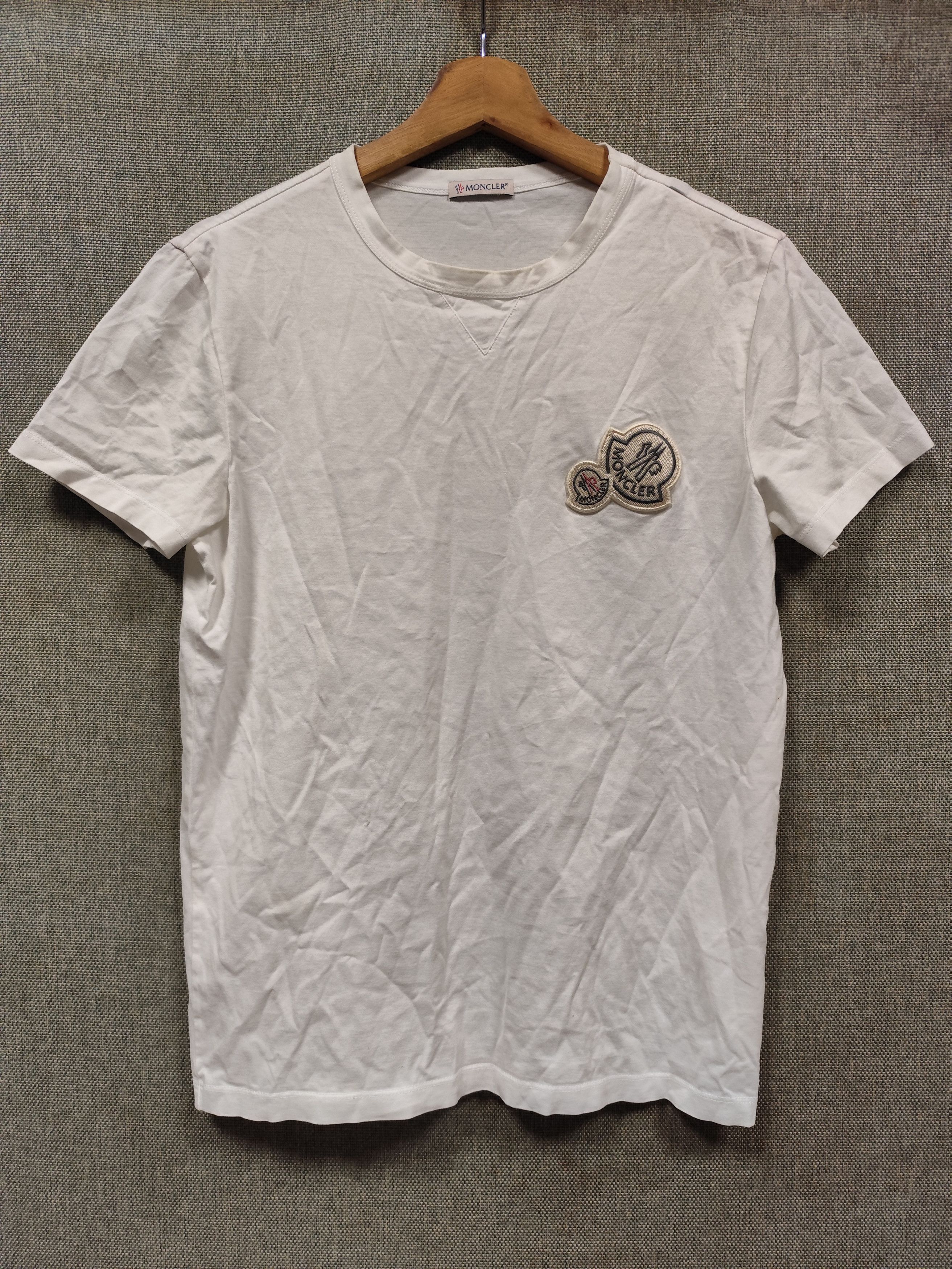Moncler Moncler Maglia Logo T-shirt Size S / US 4 / IT 40 - 1 Thumbnail